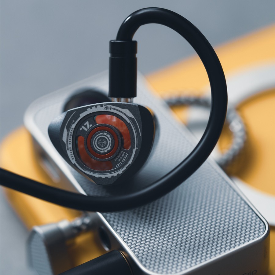 TANGZU Harmonic Empire ZHANG LIAO 1DD+2BA+1PL In-ear Headphone