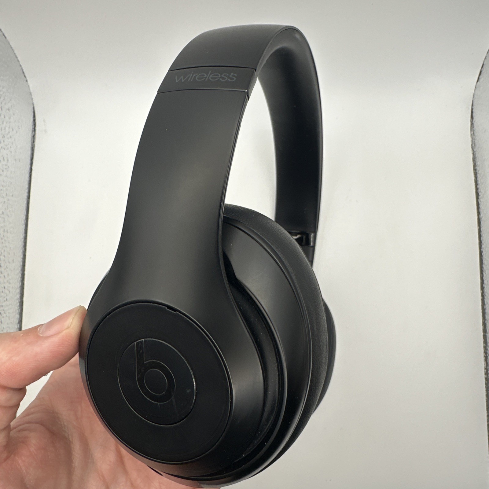 Beats by Dr. Dre Studio3 Bluetooth On Ear Wireless Headphones – Black