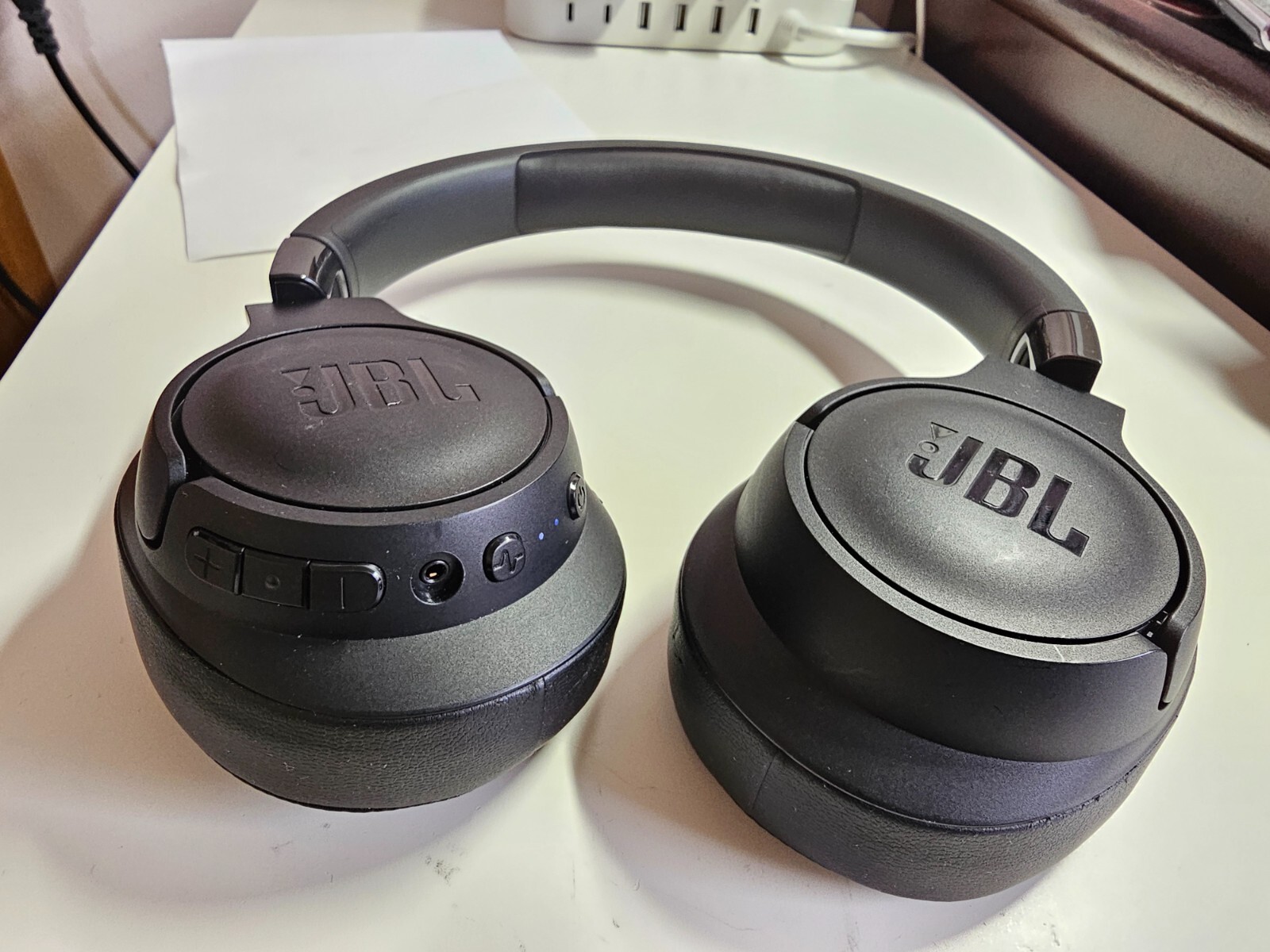 JBL Tune 750BTNC Wireless ANC Over-Ear Headphones Bluetooth Black