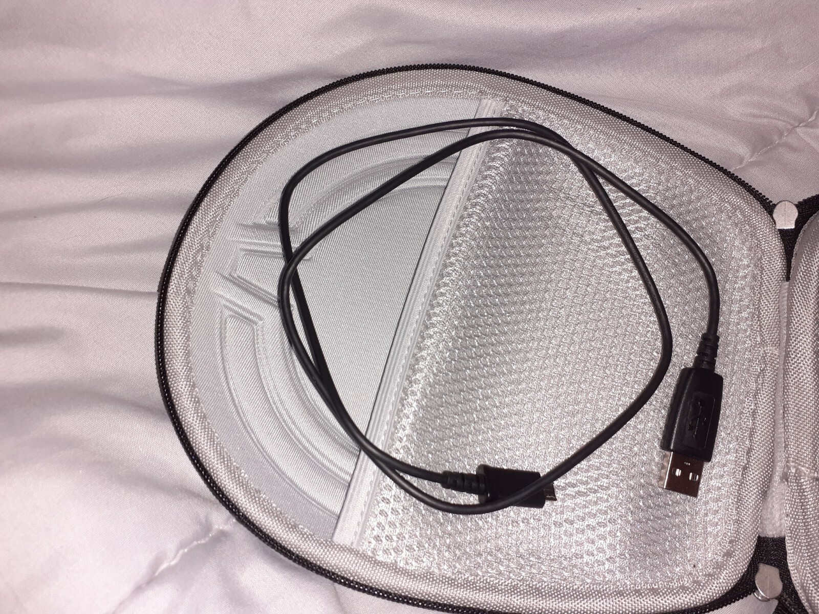 Hermitshell EVA Hard Travel Case Carrying Bag