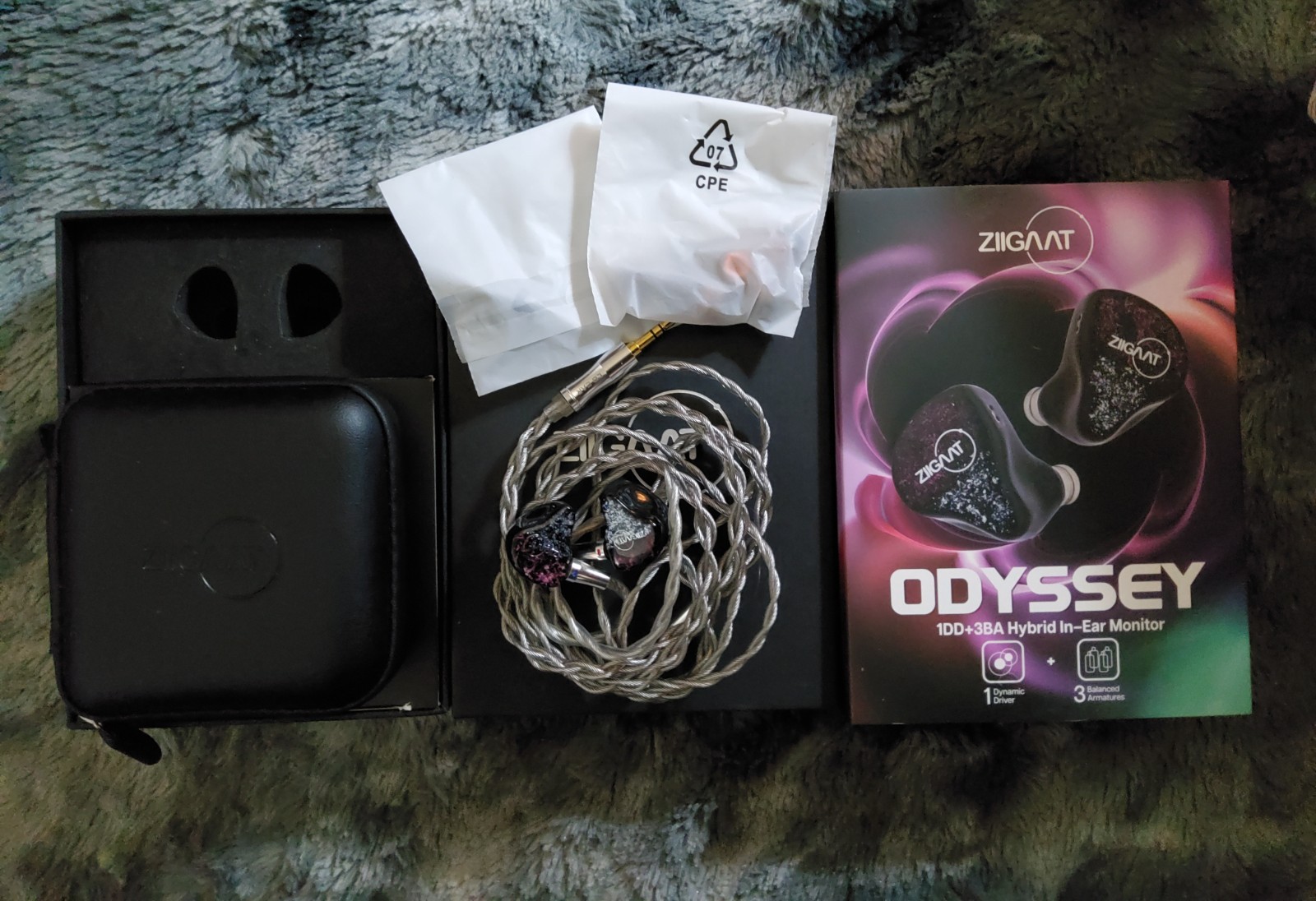 ZiiGaat Odyssey In-Ear Monitor 1DD+3BA Hybrid IEM Earphones – Lightly Used