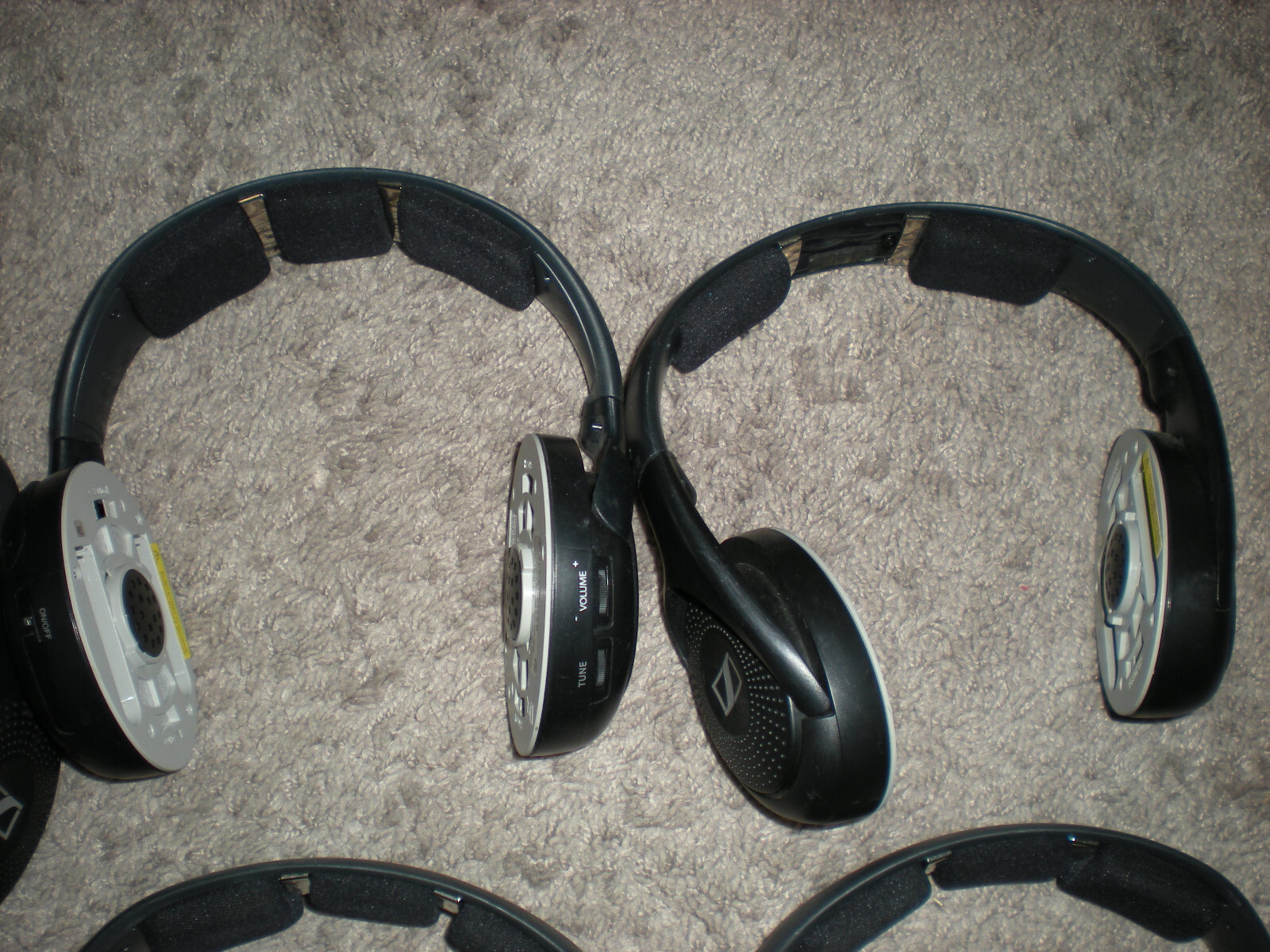 Lot of 9 Sennheiser HDR135 HDR120 II Wireless Headphones ONLY FOR PARTS REPAIR