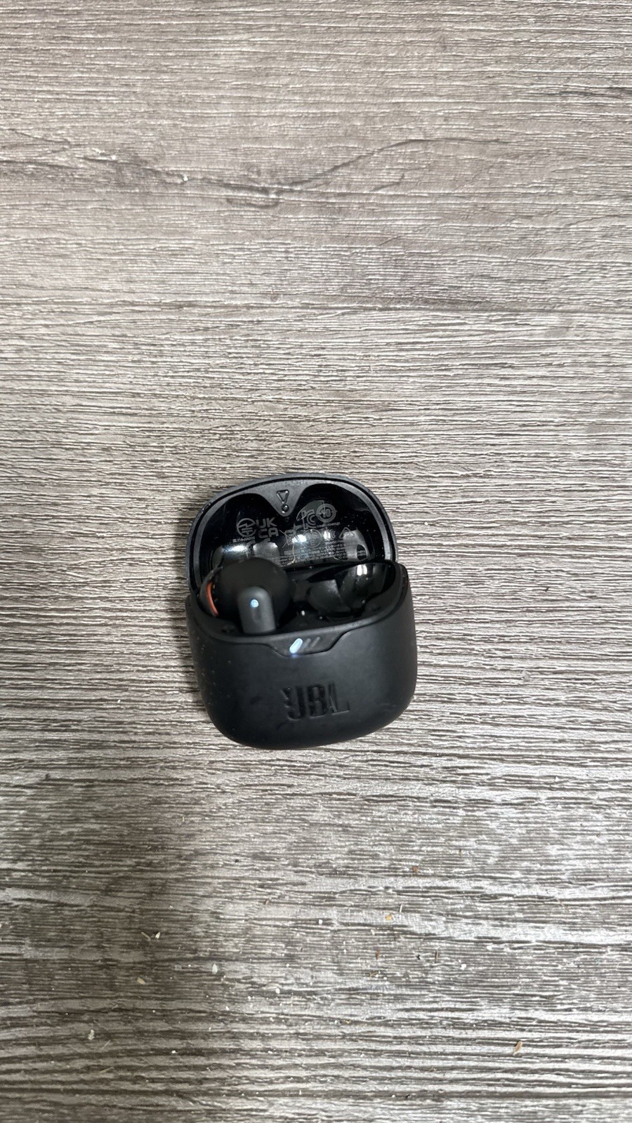 JBL – Tune 225TWS – True Wireless Bluetooth Earbuds – Black – Only One