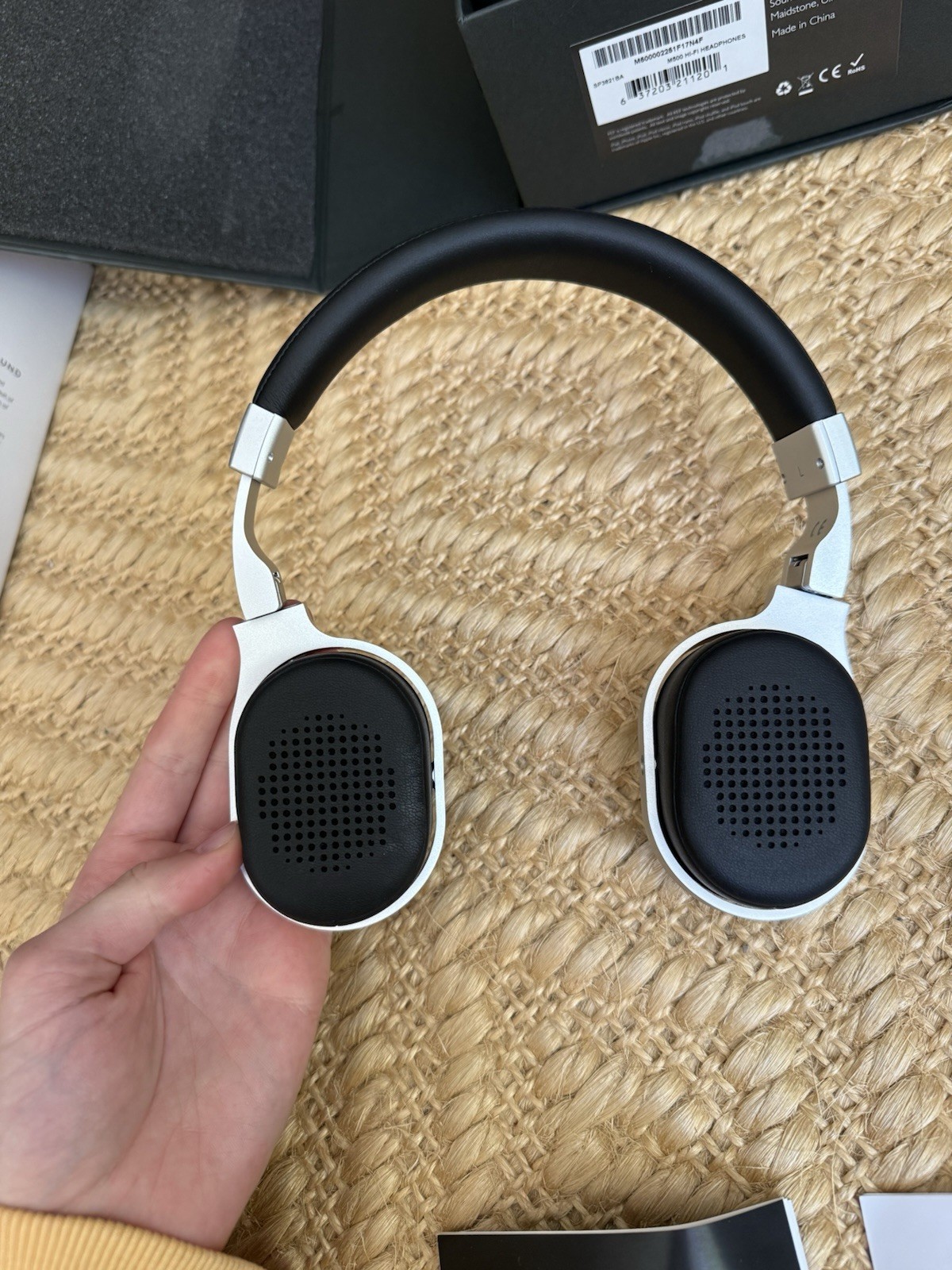 KEF M500 Hi-Fi On-Ear Wired Headphones Black/Silver
