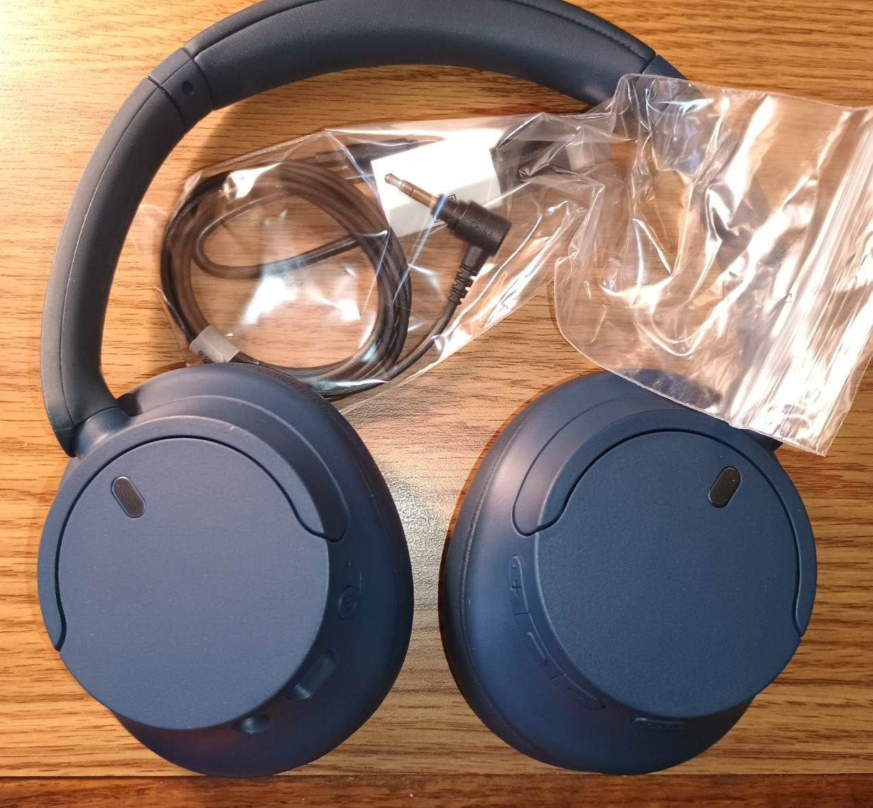 Sony WH-CH720N/L Noise Canceling Wireless Headphones – Lavender Blue | Open Box