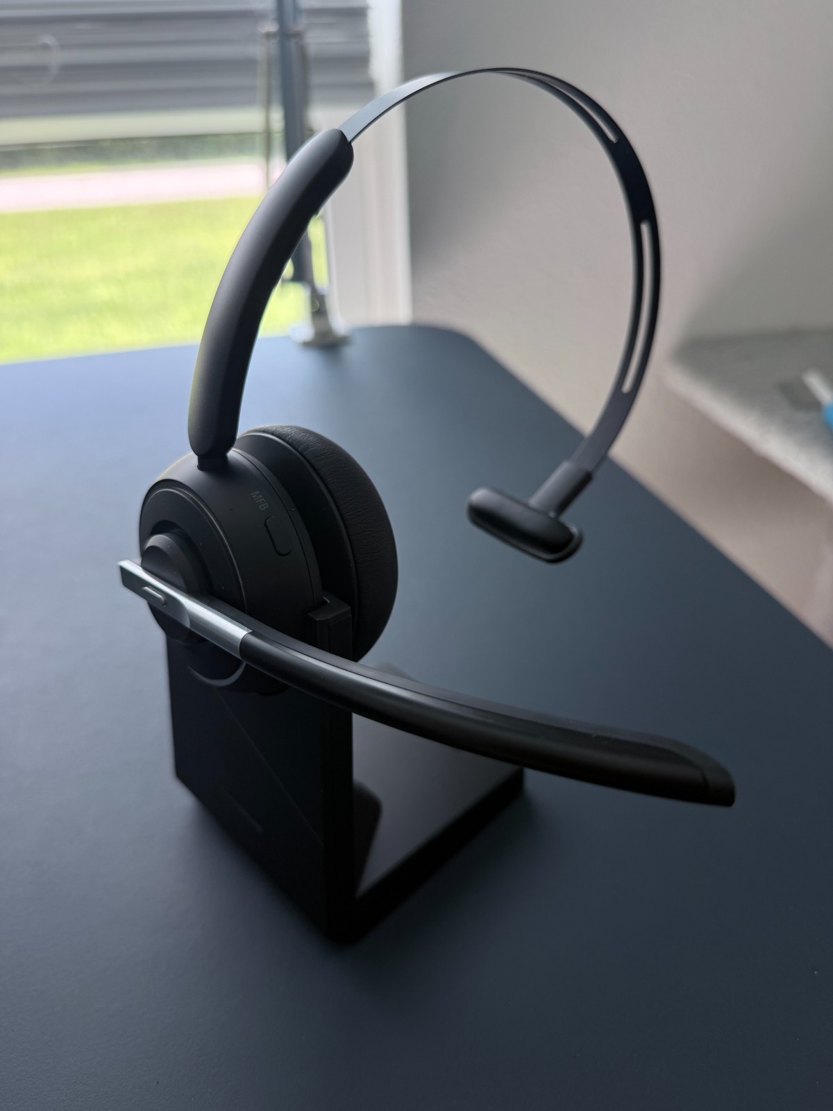 PrancyBt Bluetooth Wireless Headphones with Noise Cancelling Microphone for PC