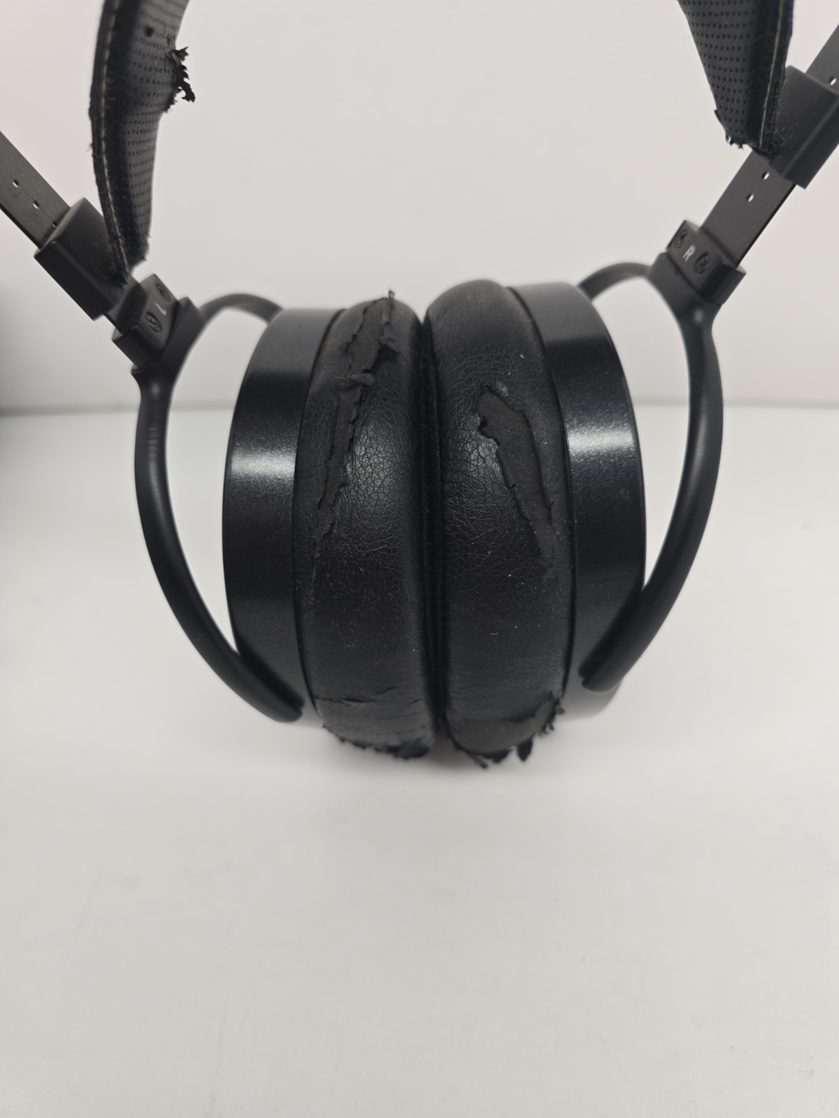 HiFiMan Arya V1 Open Back Planar Magnetic Headphones