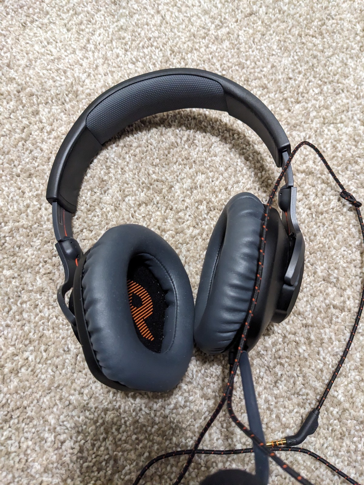 JBL Quantum 100 Wired Over-Ear Gaming Headphones – Black