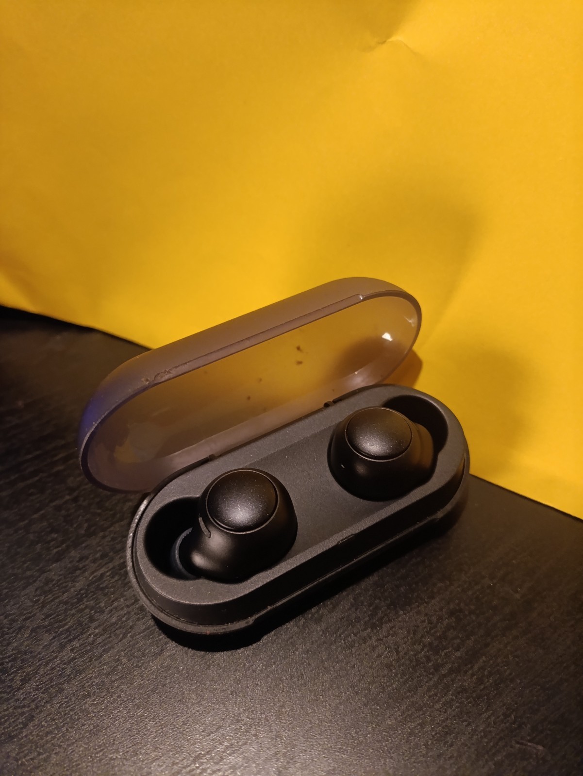 Lot of 4 Sony WF-C500 / WF-C700N Wireless Earbuds w/ Charging Cases – Read Descr