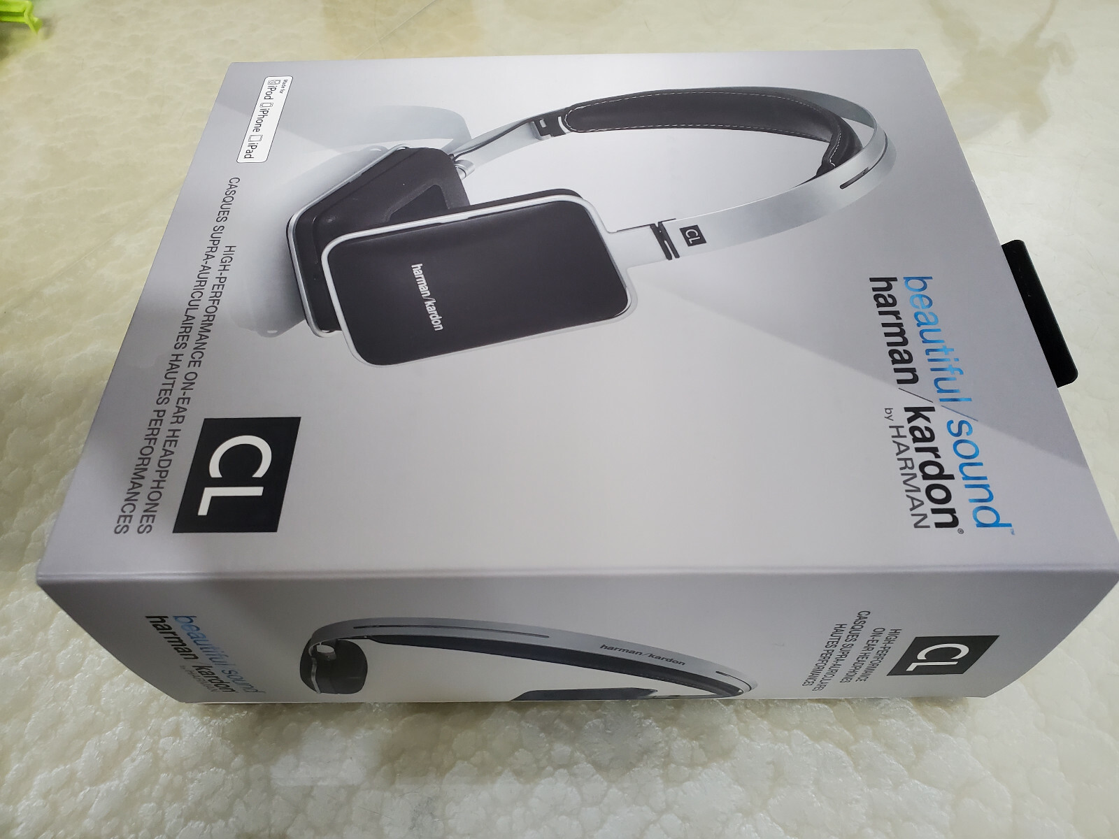 harman/kardon CL Headband Headphones Silver/Black Just Headphones Nothing Else