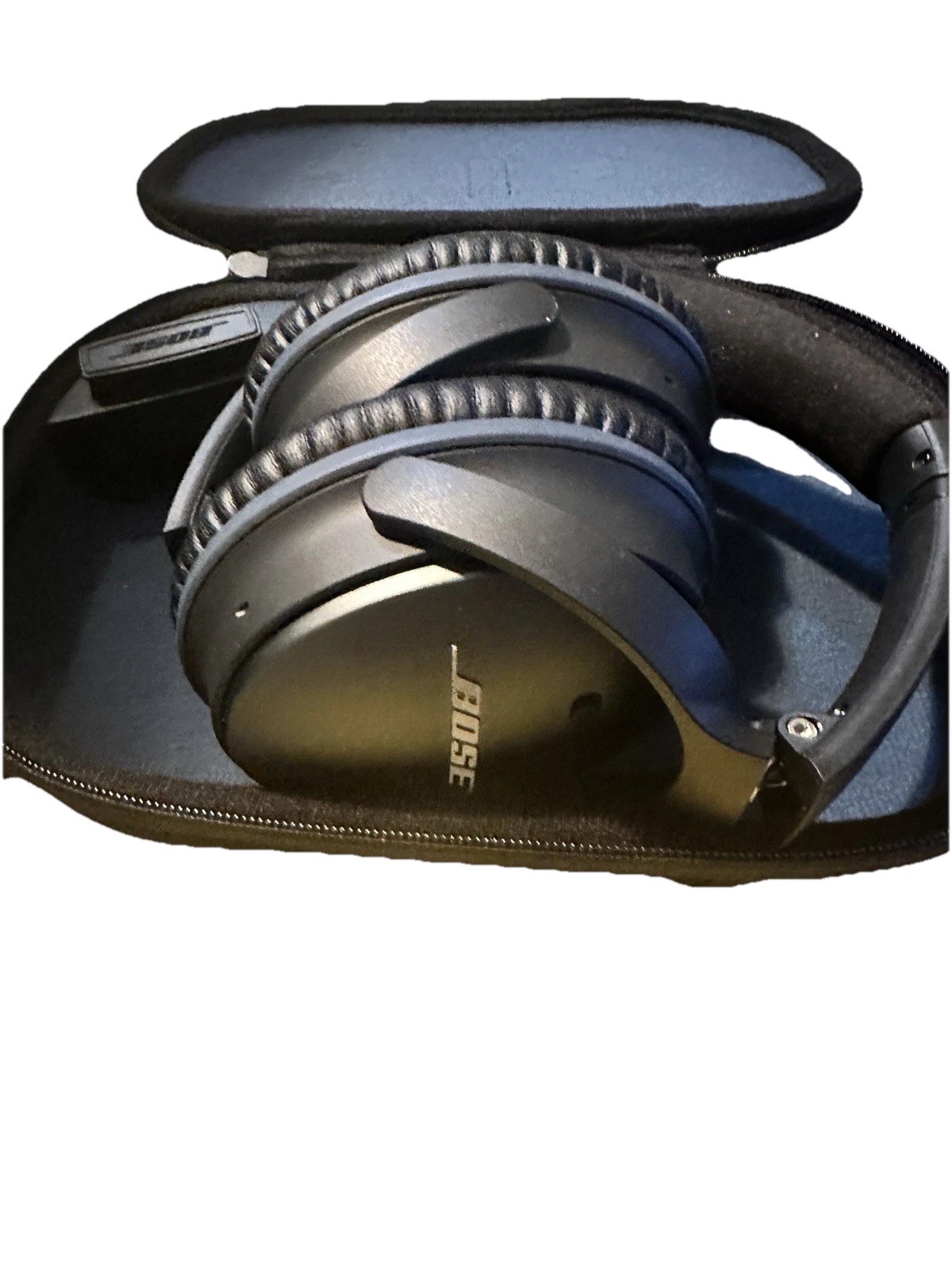 Bose QuietComfort QC25 Wired Noise Cancelling Headphones for Apple Devices
