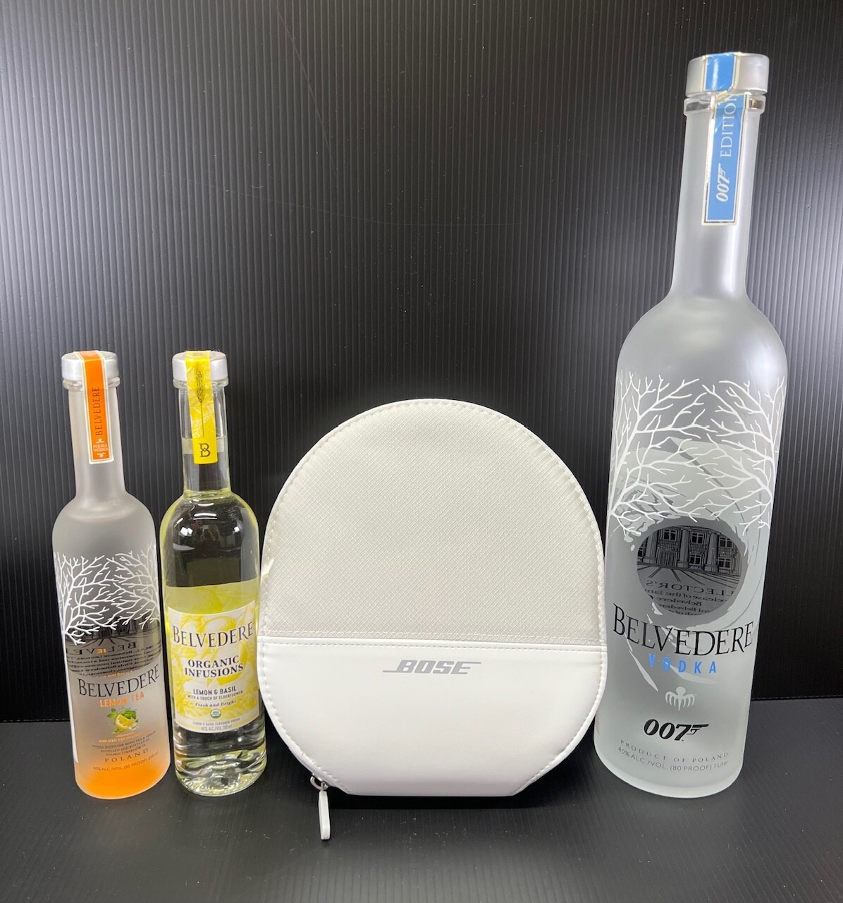 Bose Soundlink II Wireless Bluetooth Headphones Belvedere Vodka logo-New w/case