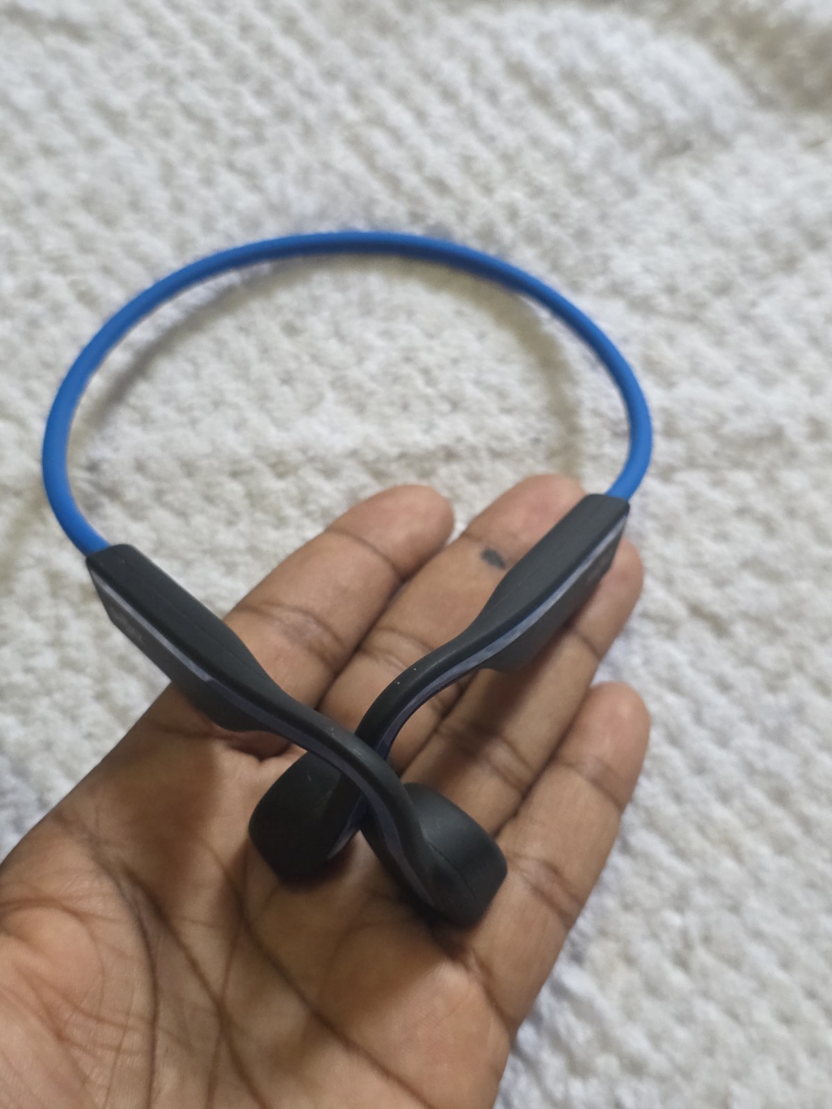 Shokz S661 Sport Sweatproof Open-Ear OpenMove Bone Conduction Headphones