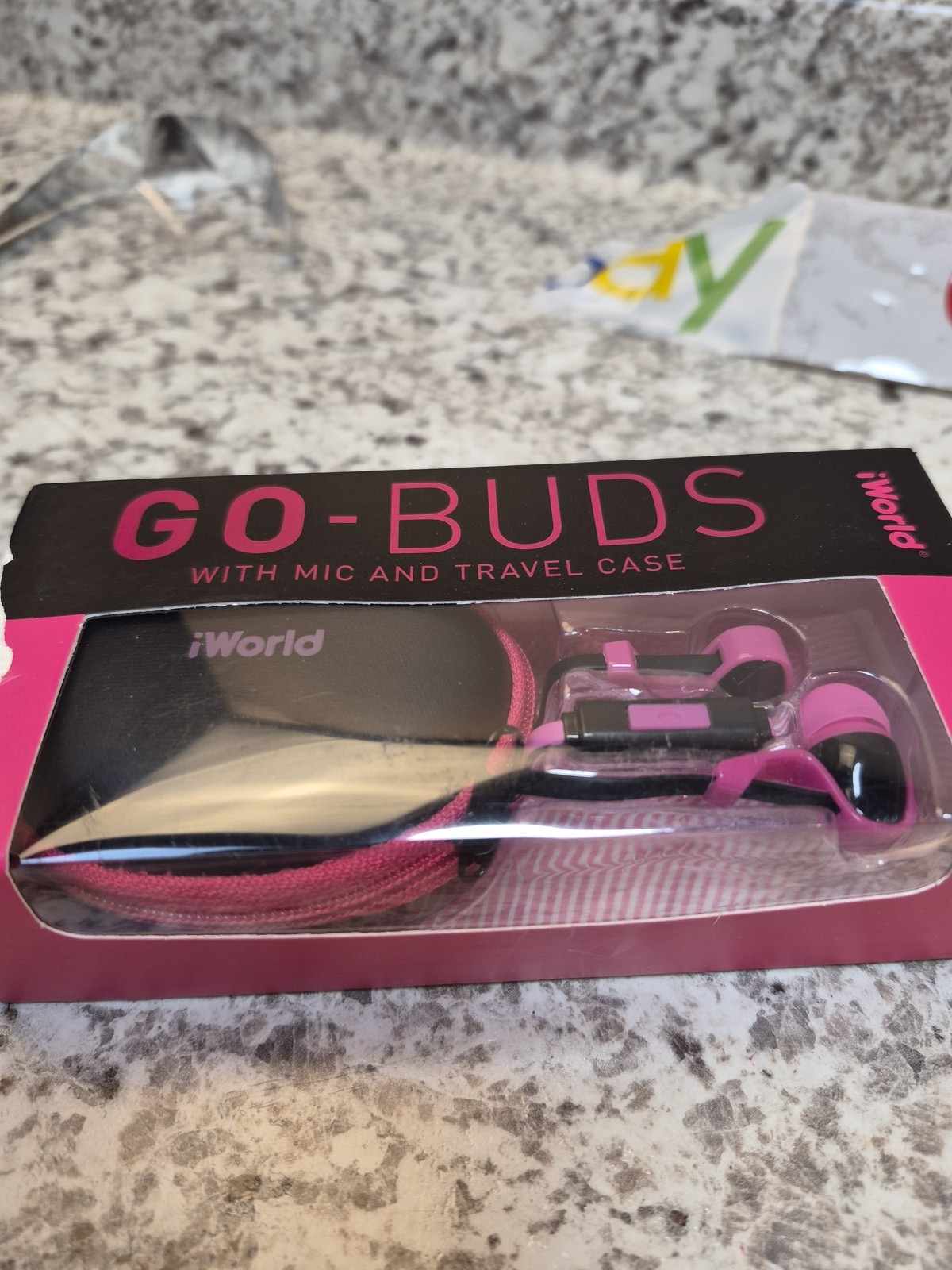 iWorld GO-BUDS In-Ear Wired Headphones with Mic & Travel Case – Pink/Black NEW