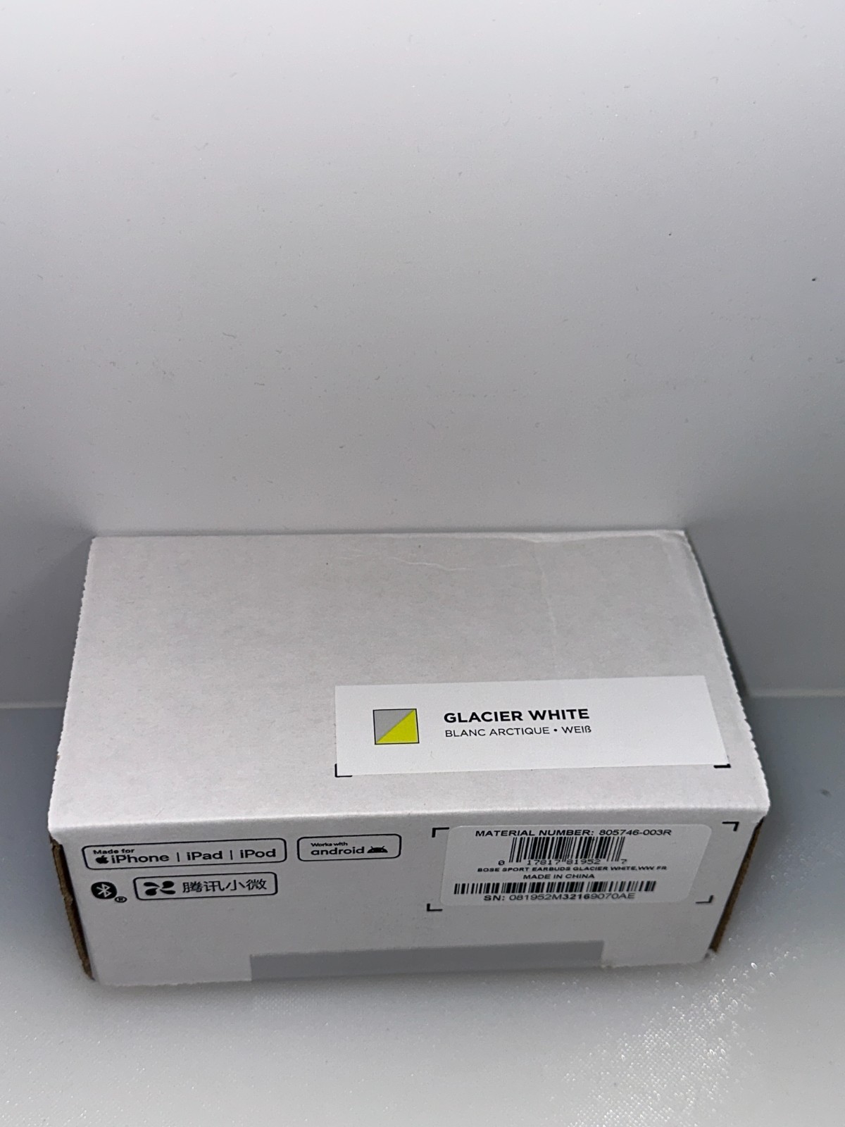 Bose Sport Earbuds Wireless Bluetooth In-Ear Headphones Glacier White 805746-003