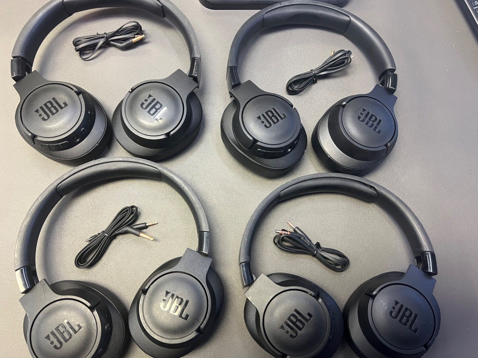 JBL TUNE 760 NC headphones 3.5mm over-ear -WIRED ONLY!-BLK-LOT OF 4-2002