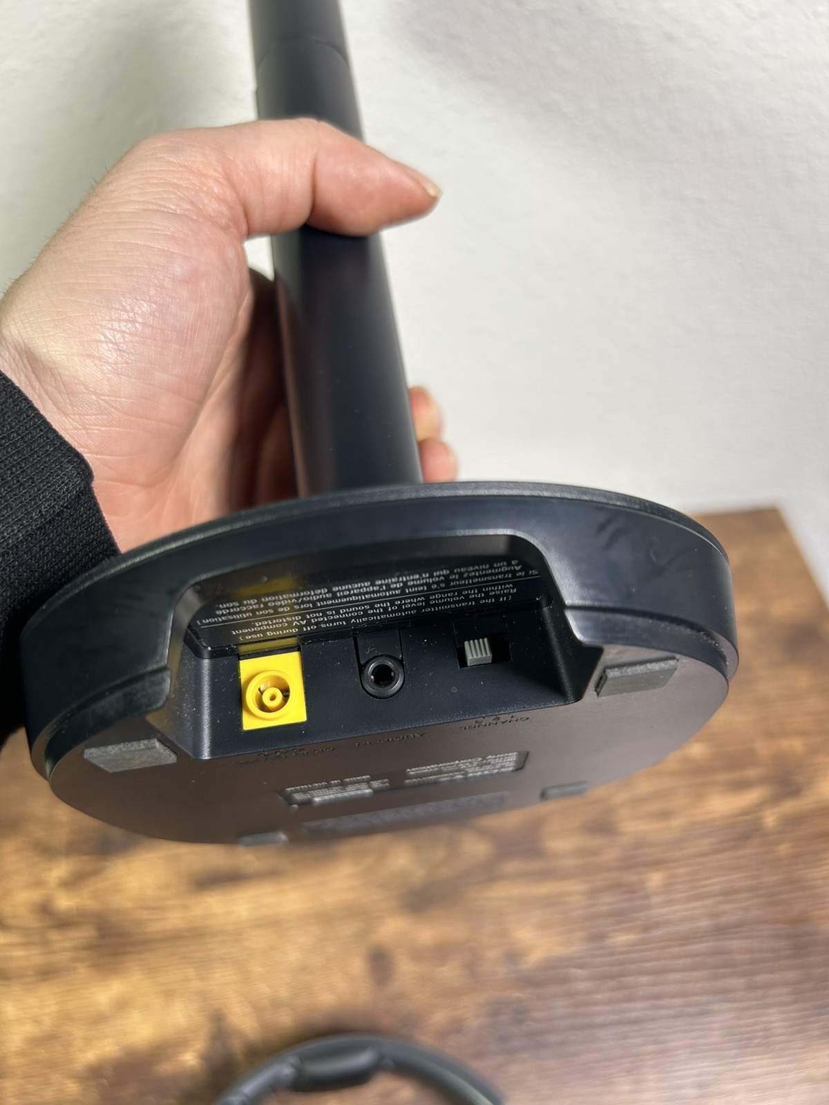 Sony WH-RF400 Wireless Home Theater TV Headphones WHRF400 (no Cables )