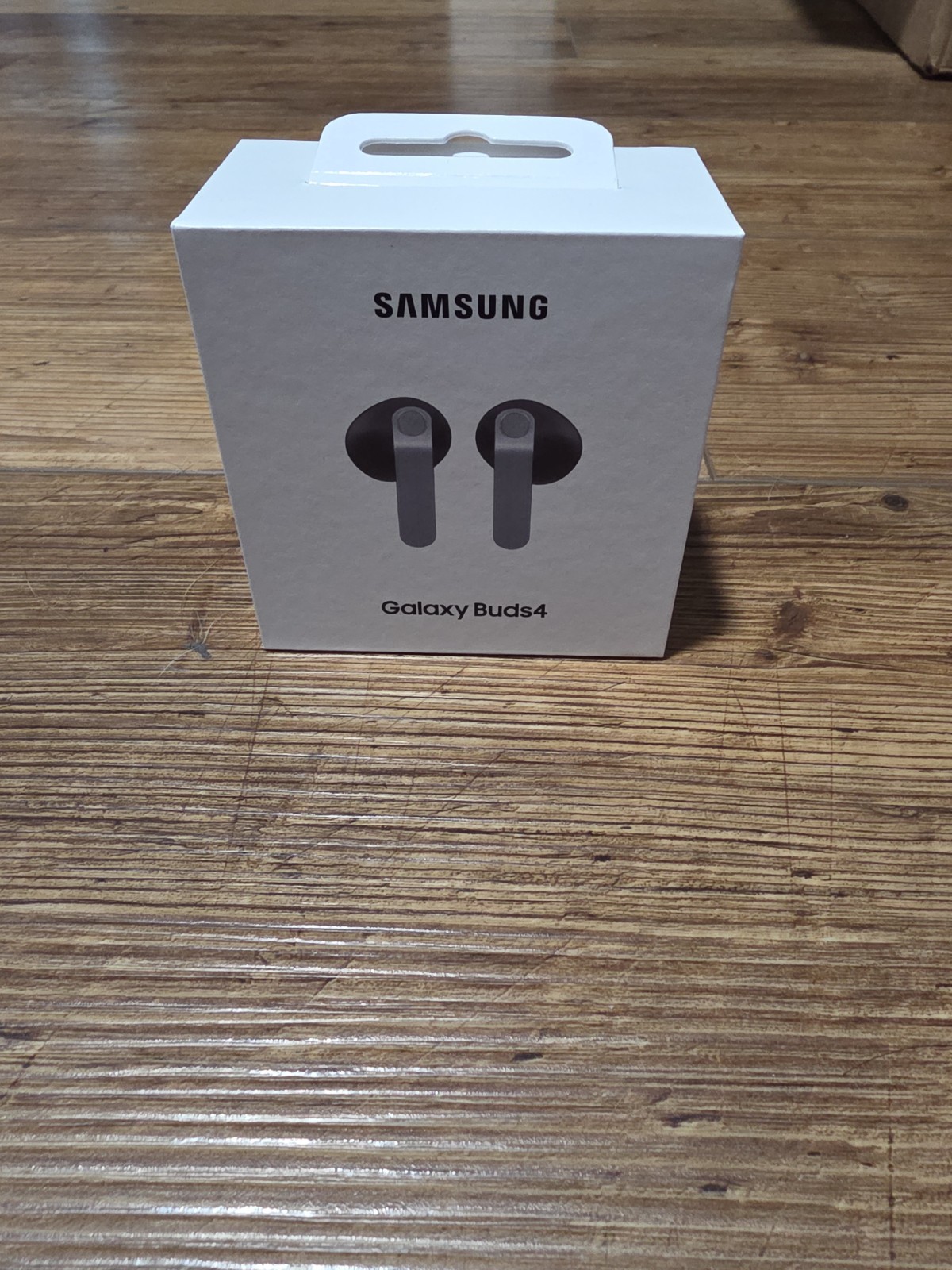 Samsung Galaxy Buds 4 SM-R540 AI True Wireless Bluetooth Earbuds – New