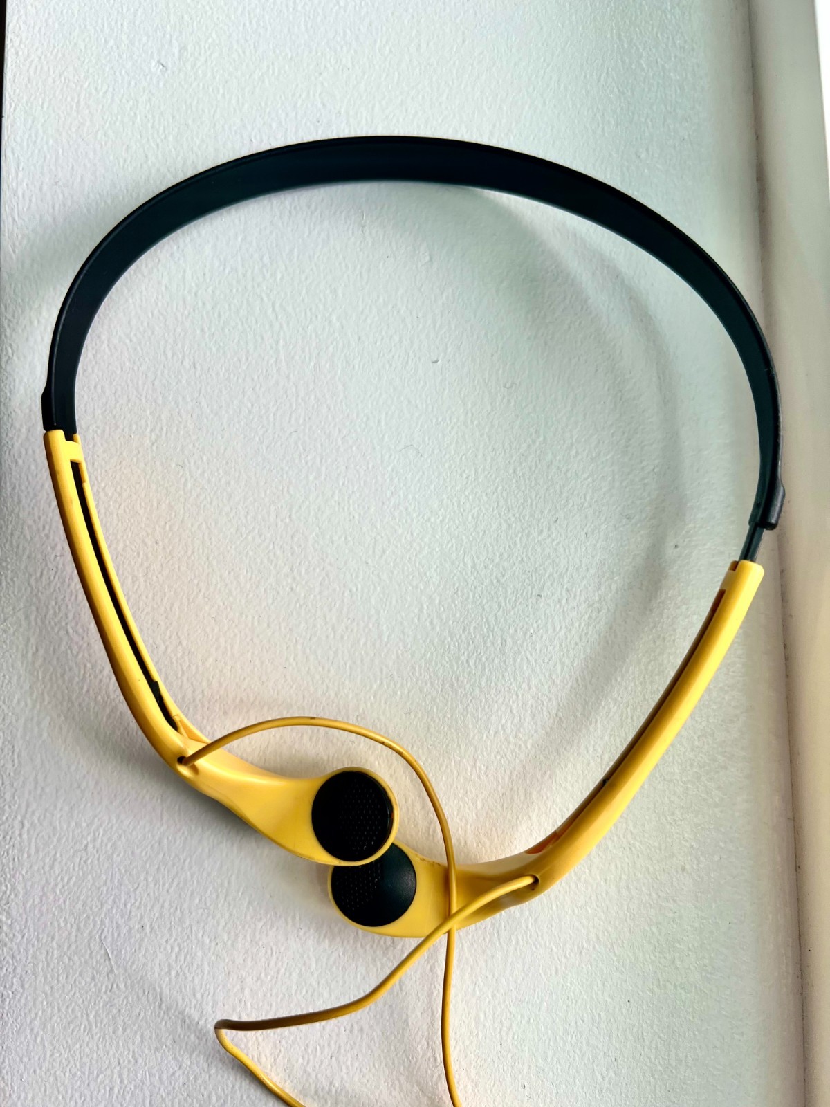 Sony MDR-W014 Yellow Wired 3.5mm Stereo Neckband Headphones Tested Working