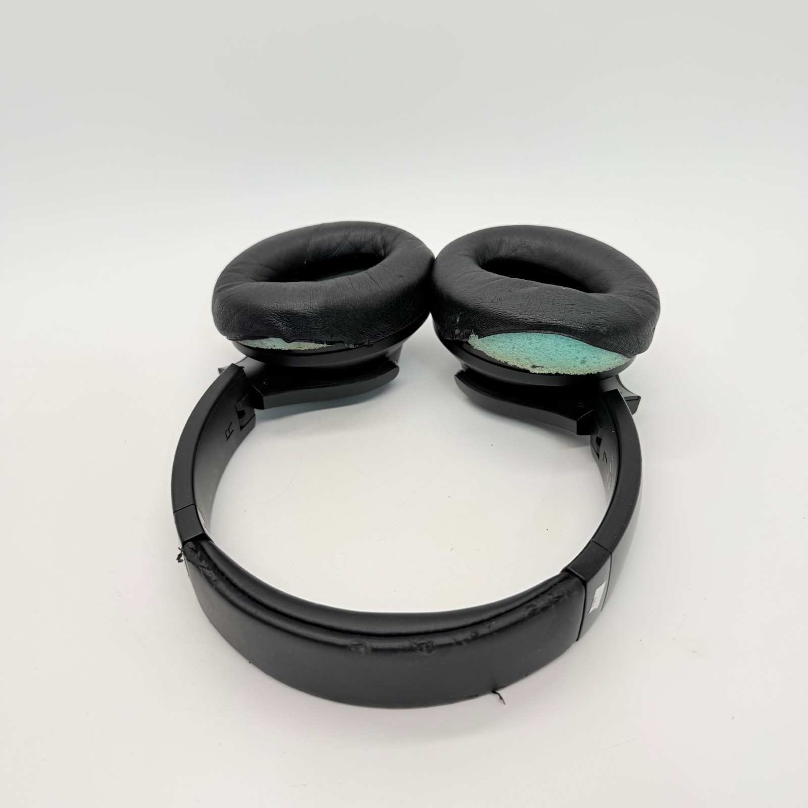 Anker Soundcore Life Q20 Over the Ear Wireless Bluetooth Headphones – PAD WEAR