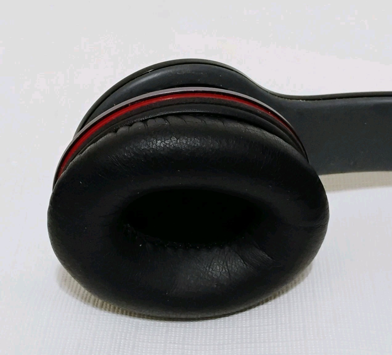 Beats By Dre Solo Monster Headphones With Case-No Audio Cable