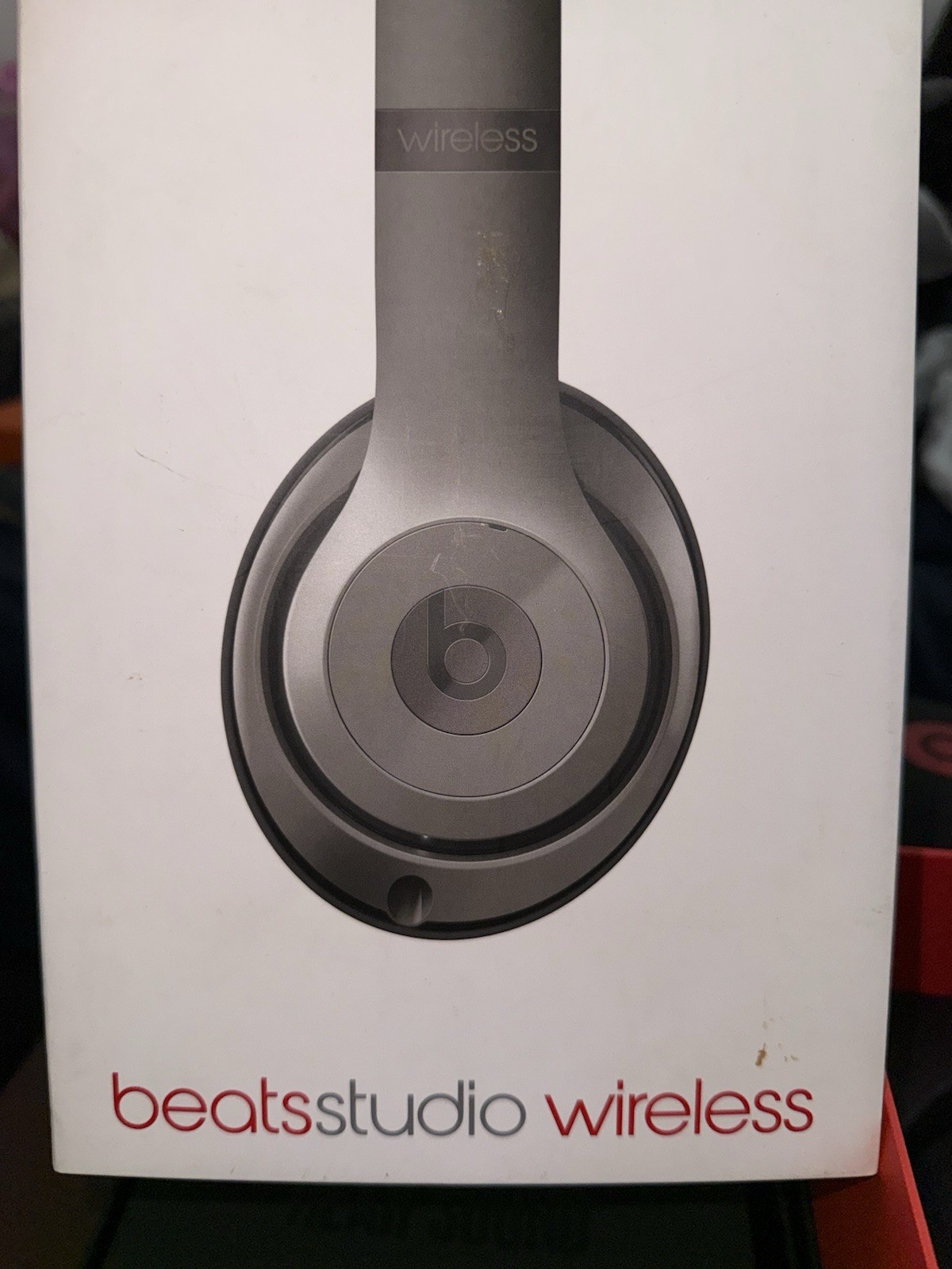 Beats by Dr. Dre Studio Wireless Over the Ear Headphones – Titanium – USED W BOX