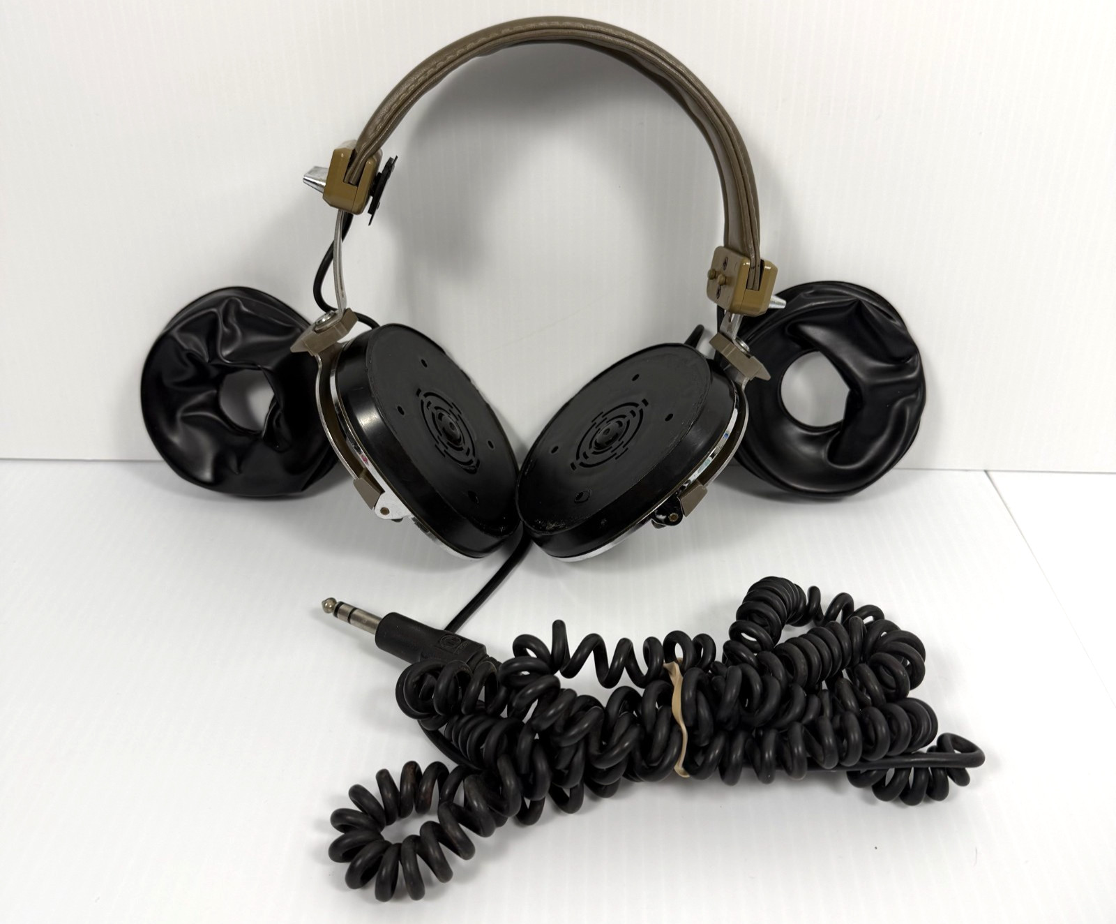KOSS PRO 4AAA Professional Headphones Vintage 1975 RARE *READ*