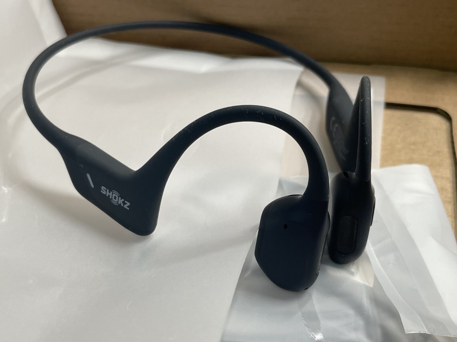Shokz OpenRun Pro Bone Conduction Open-Ear Sport Headphones S810 W / Cable Black