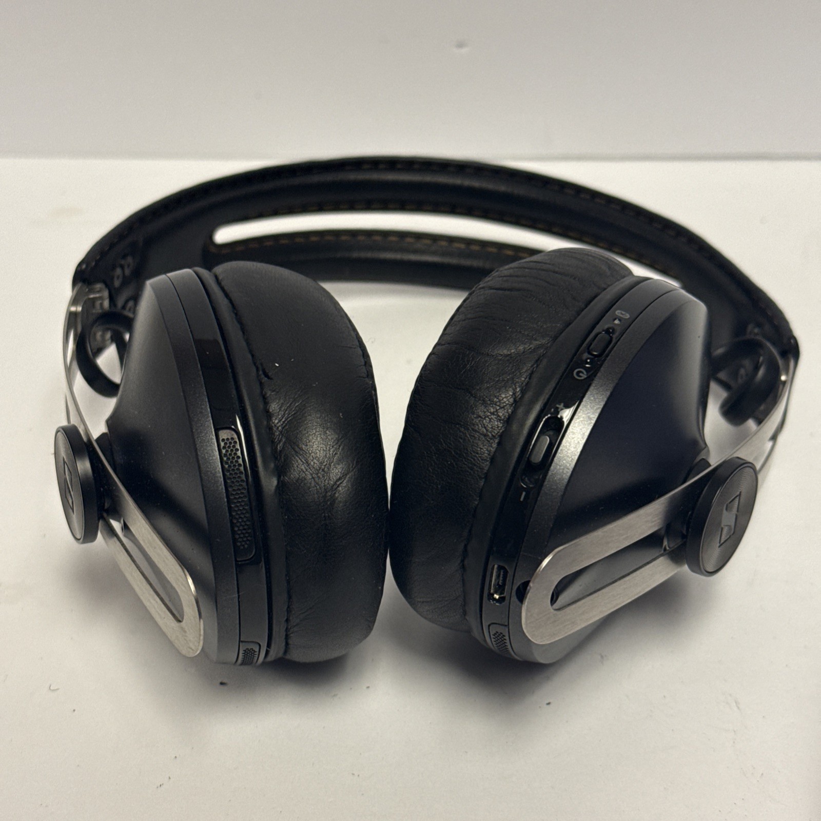 Sennheiser Momentum M2 AEBT Noise Canceling Wireless Headphones (Needs Pads)