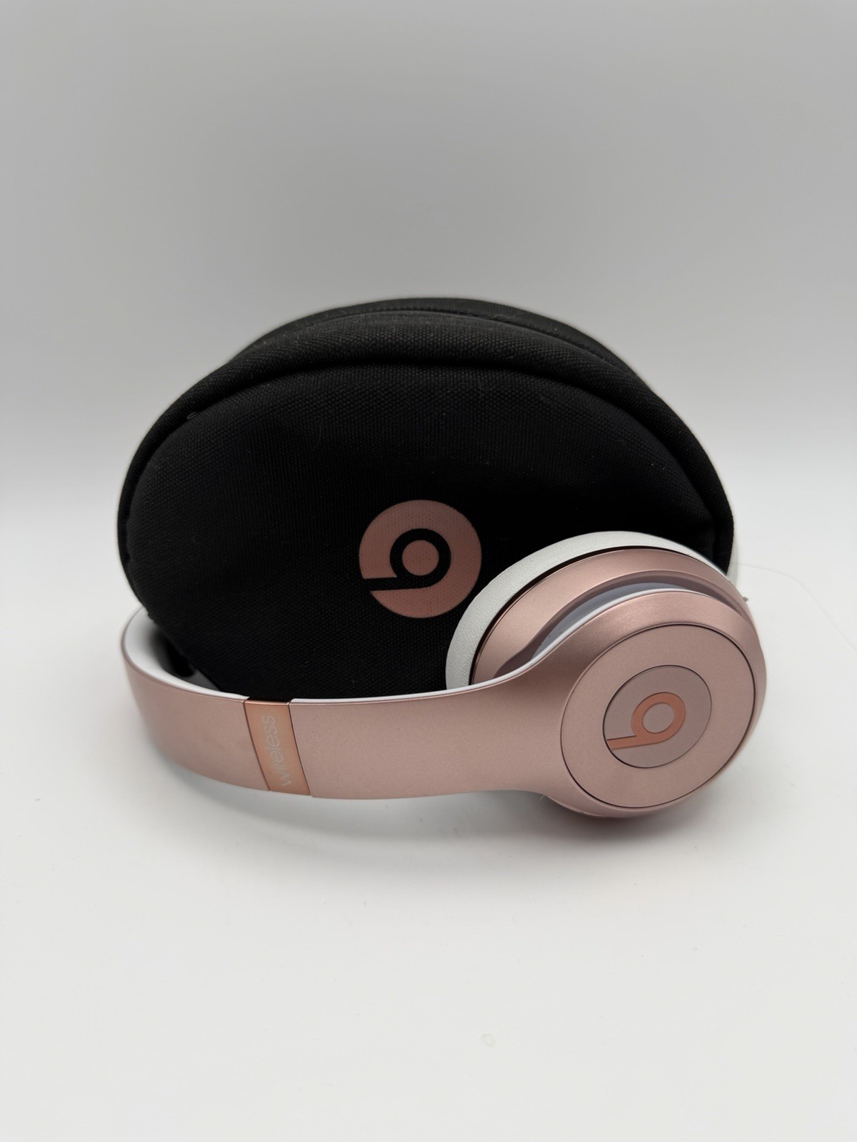 Beats Solo 3 Wireless Bluetooth Headphones Rose Gold w/ Carrying Bag – TESTED