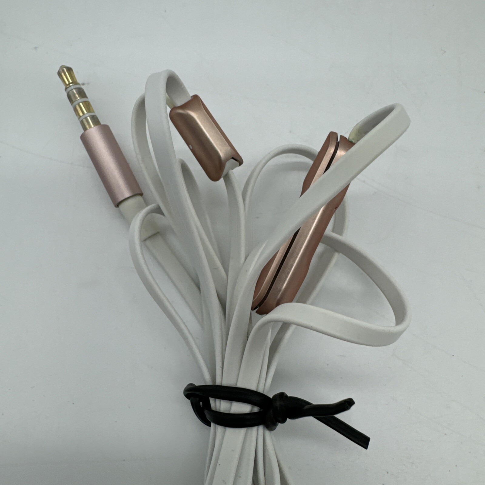 PARTS REPAIR Rose Gold UrBeats 2nd Gen In-Ear Headphones Dr Dre WITH AUDIO ISSUE
