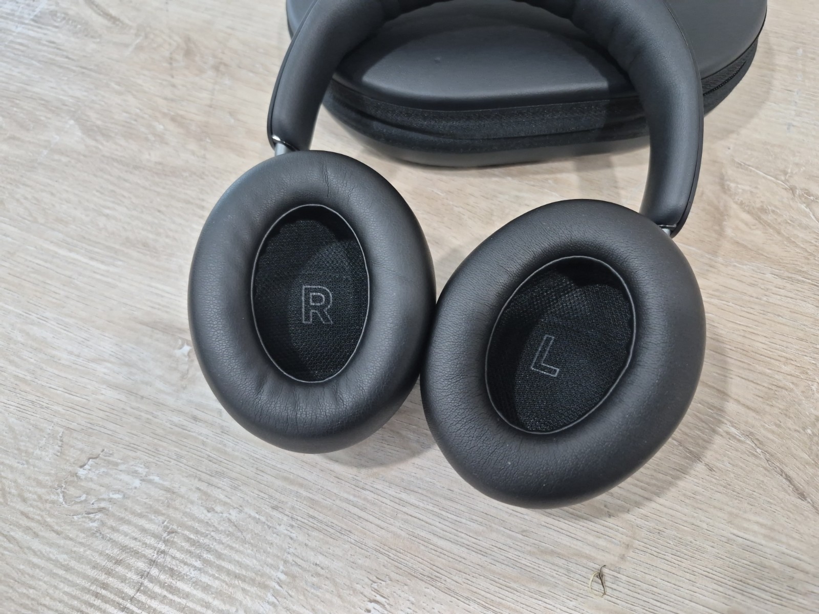 Bose QuietComfort Ultra Wireless Noice Cancelling Over-Ear Headphones – Black