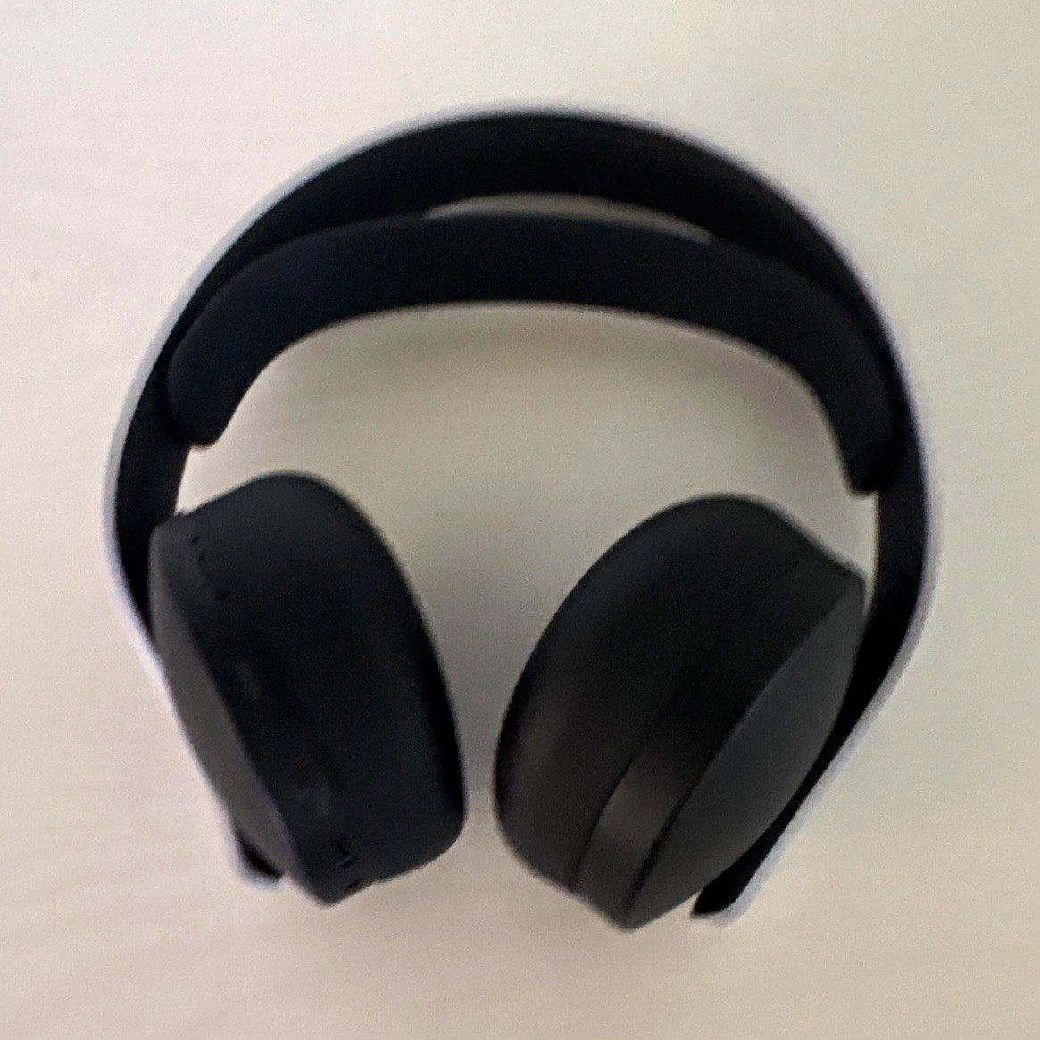Sony PlayStation PULSE 3D Wireless Gaming Headset Bluetooth Over-Ear Black/White