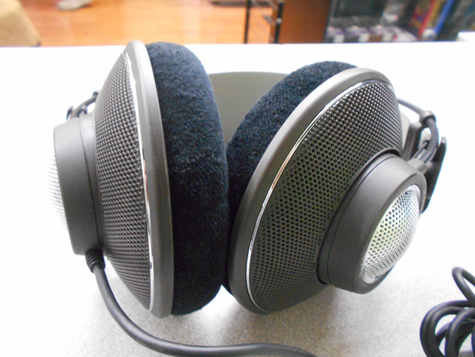 WOW!! AKG K612 PRO Reference Studio Headphones – Black