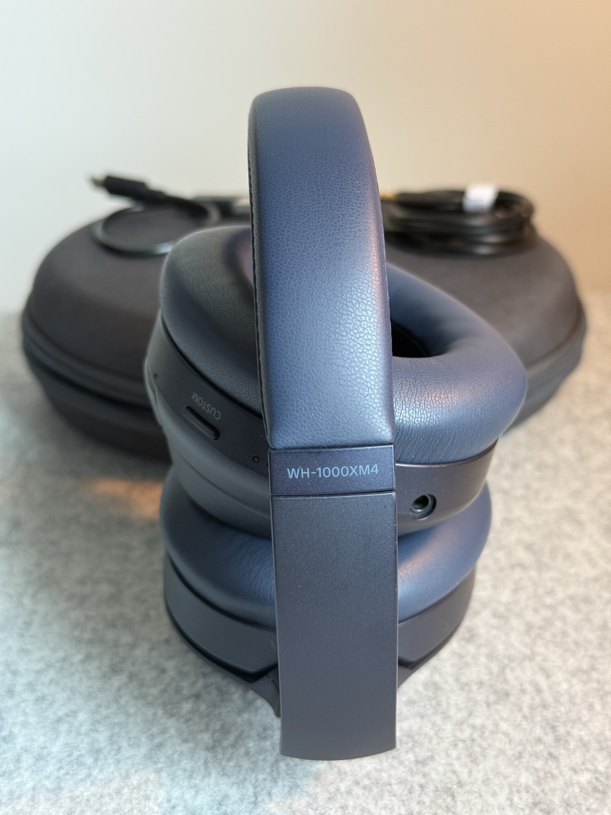 Sony WH-1000XM4 Noise Cancelling Headphones Blue w/ Sony OEM Case + Cables