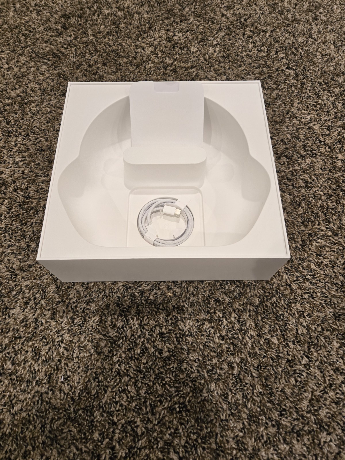 Apple AirPods Max USB-C 2nd Generation Midnight MWW43AM/A Bluetooth 2024 Model