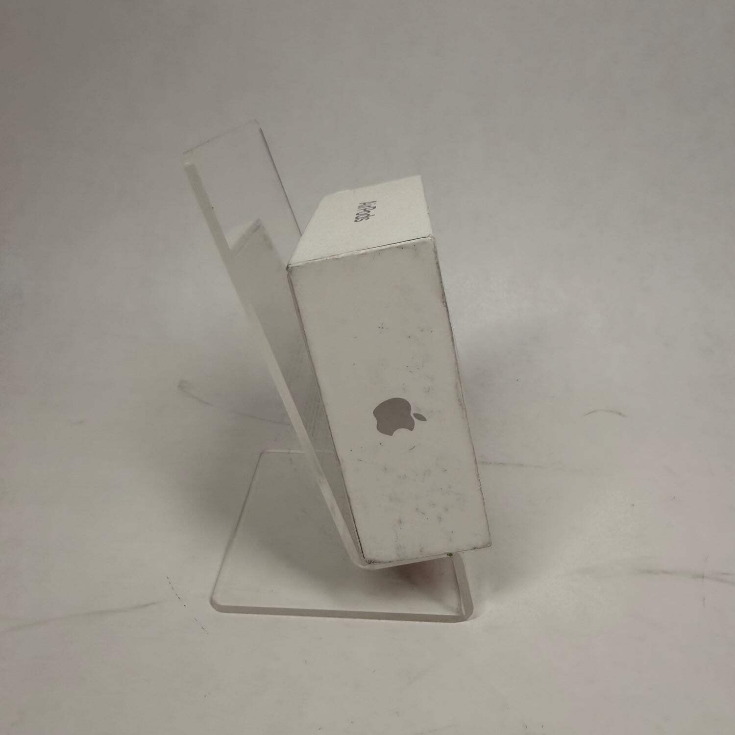New Apple AirPods 4th Gen with Charging Case A3058 A3053 A3050 MXP63LL/A