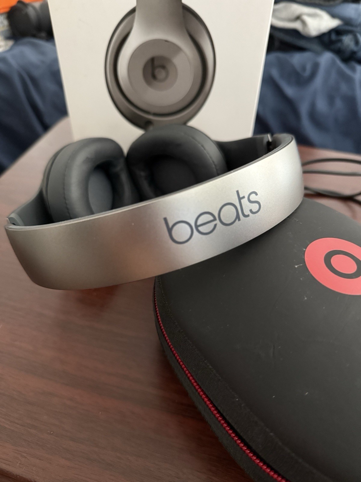 Beats by Dr. Dre Studio Wireless Over the Ear Headphones – Titanium – USED W BOX