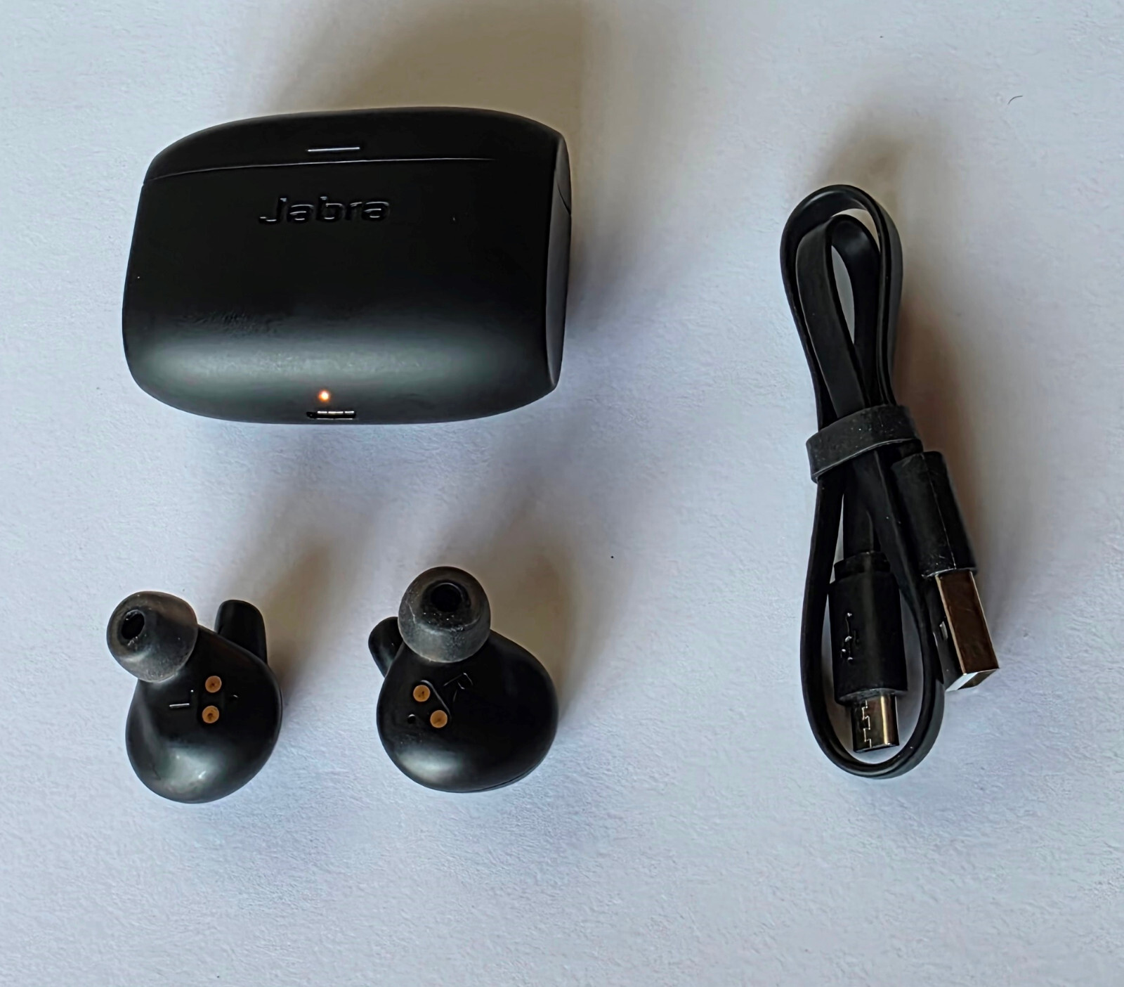 Unused Titanium Black Jabra Elite 65t True Wireless Earbuds wt Cable in Retail P