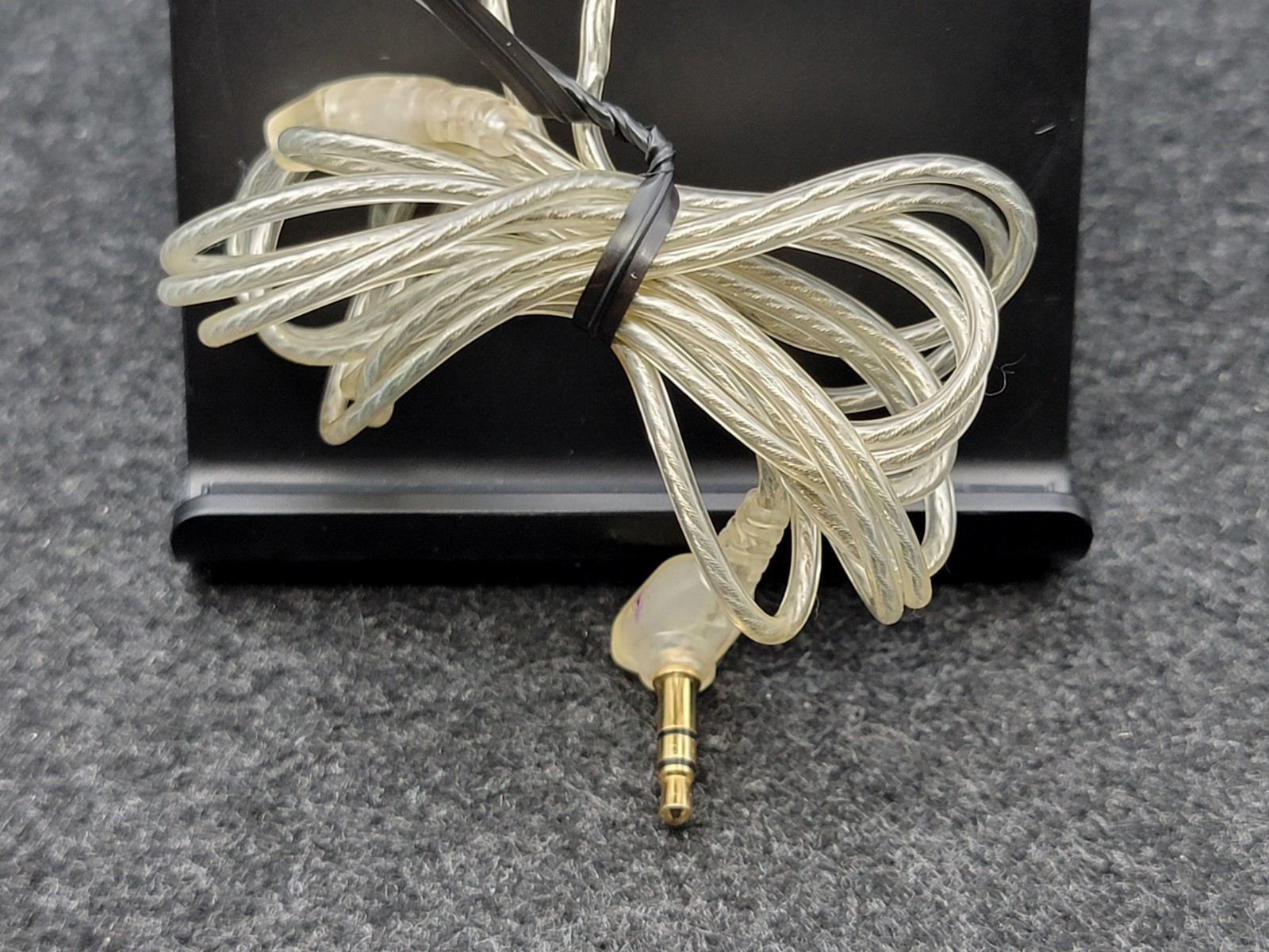 Ultimate Ears Super.fi 3 Studio Professional Earphones – Red [Tested]