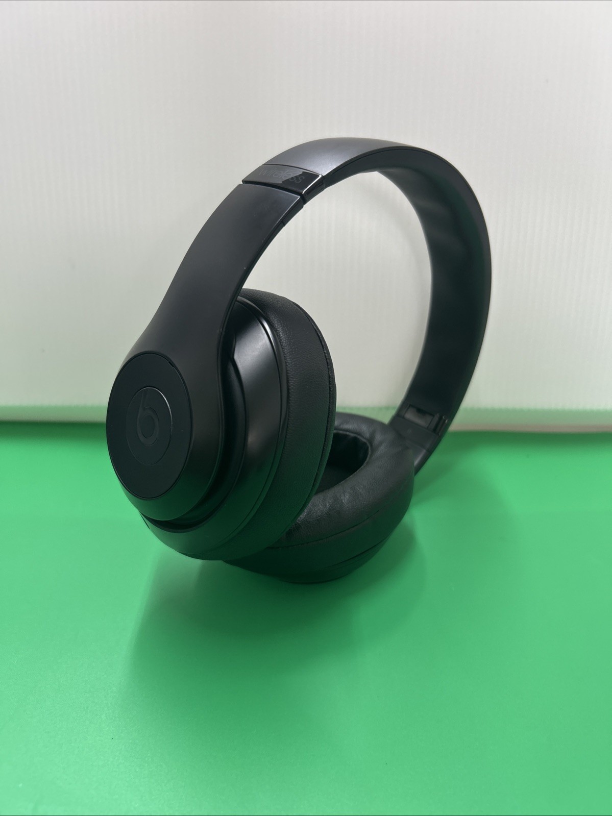 Beats Studio3 Wireless Bluetooth Noise Cancelling Headphones – Black (#8)