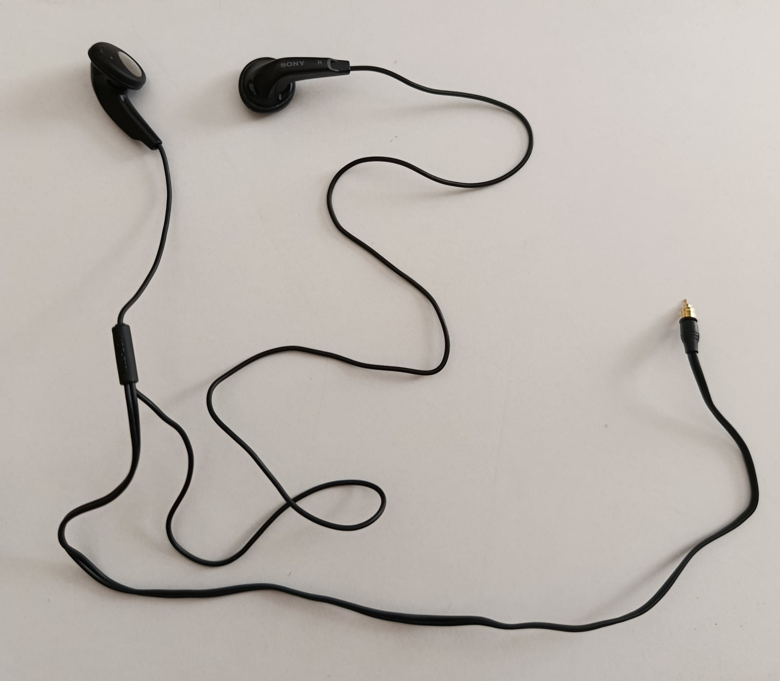 Sony MDR-E551 Earphones Black Wired 2.5mm Jack Vintage Working Used