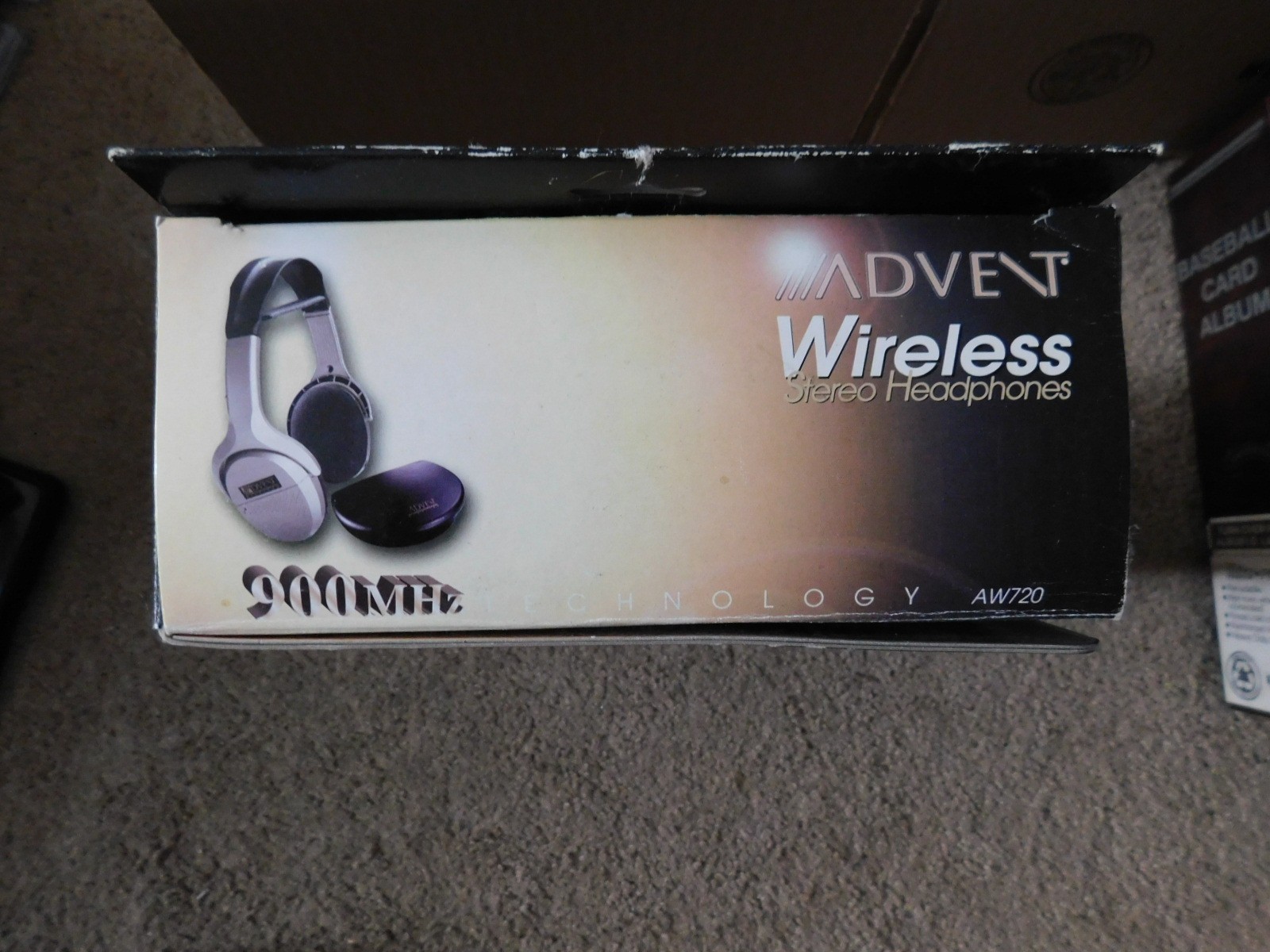 Vintage 1999 Advent AW720 900MHz Wireless Stereo Headphones Opened Box