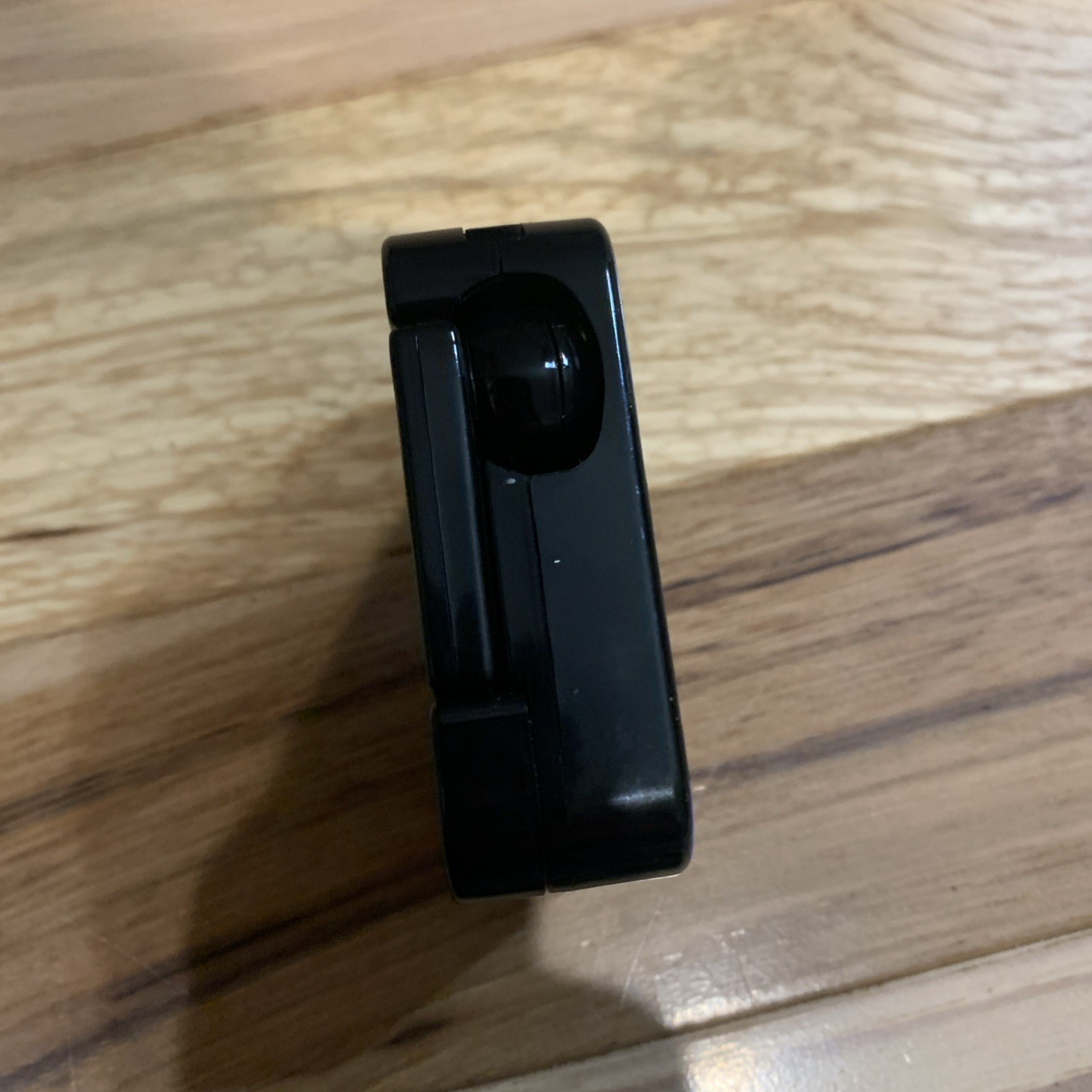 ￼ For Parts Only Wireless Earbuds ￼WYZ