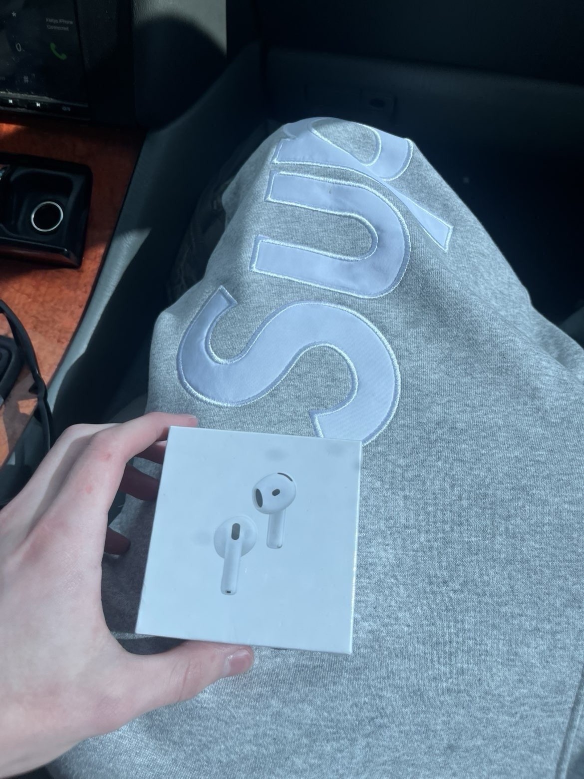 Apple AirPods 4 (ANC) Wireless Bluetooth Earbuds White Active Noise Cancellation