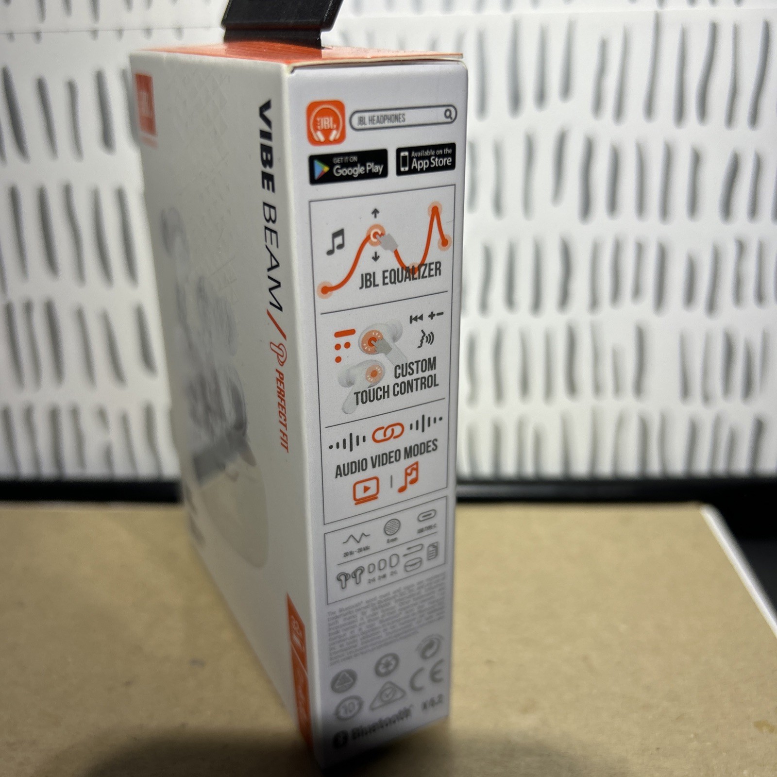JBL Vibe Beam True Wireless Bluetooth Earbuds (White)