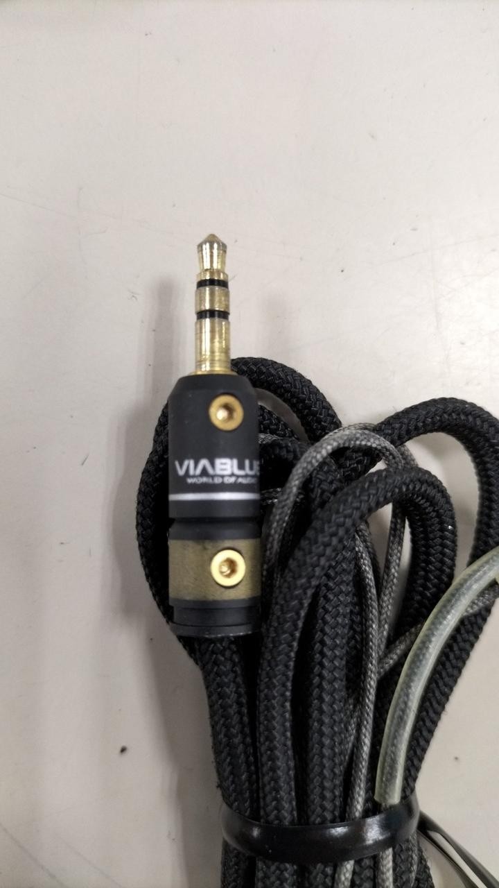 Ultimate Ears TRIPLEFI 10 In-Ear Monitors 20Hz-20kHz 32Ω 117dB Used