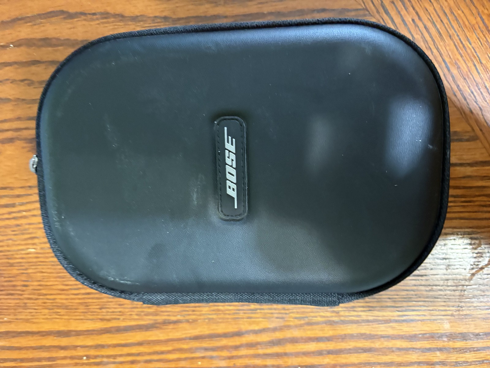 Bose QuietComfort QC25 Wired Noise Canceling Headphones – Black (715053-0010)