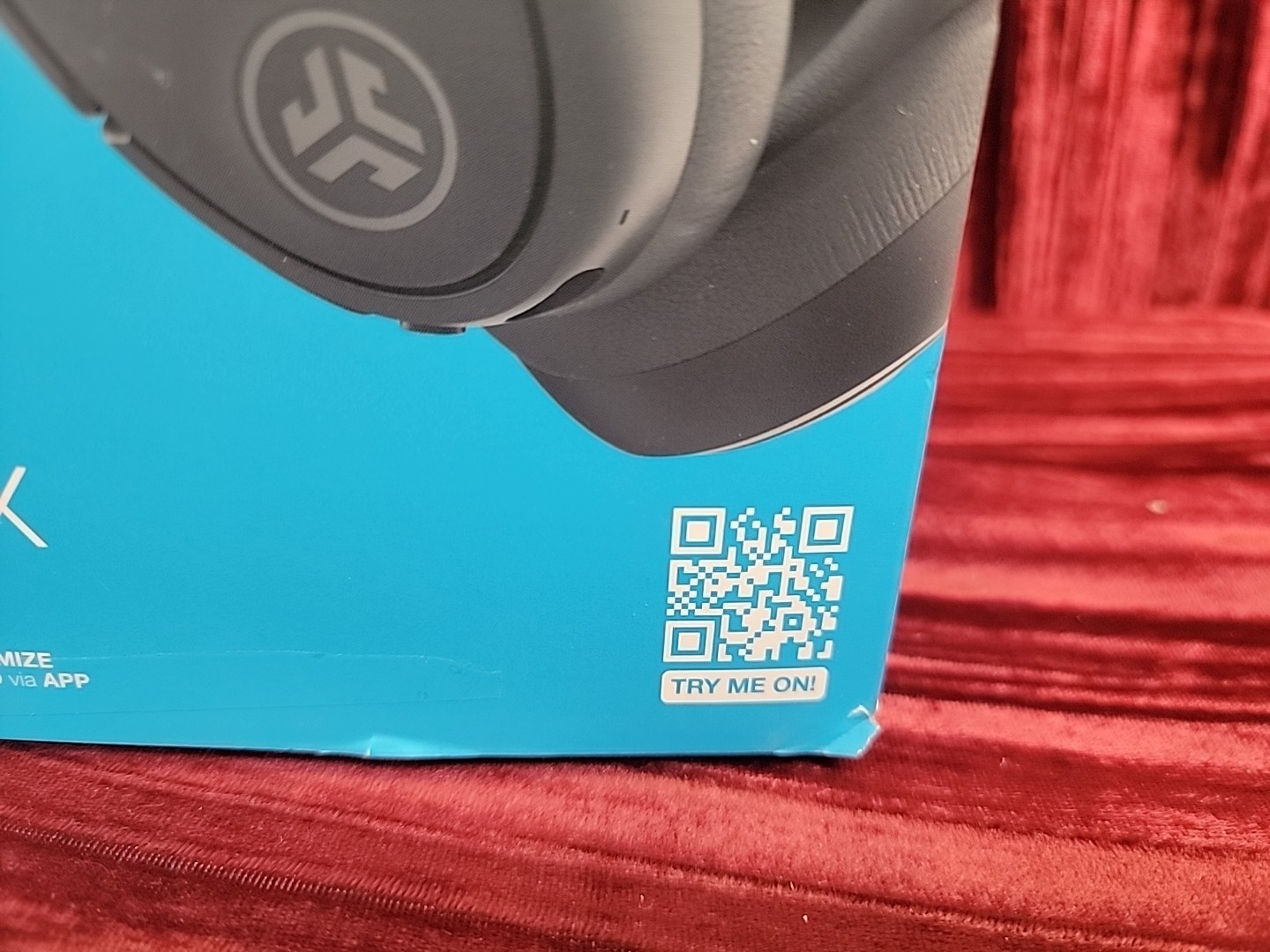JLab JBuds Lux Active Noise Cancellation Bluetooth over-ear Headphones Graphite