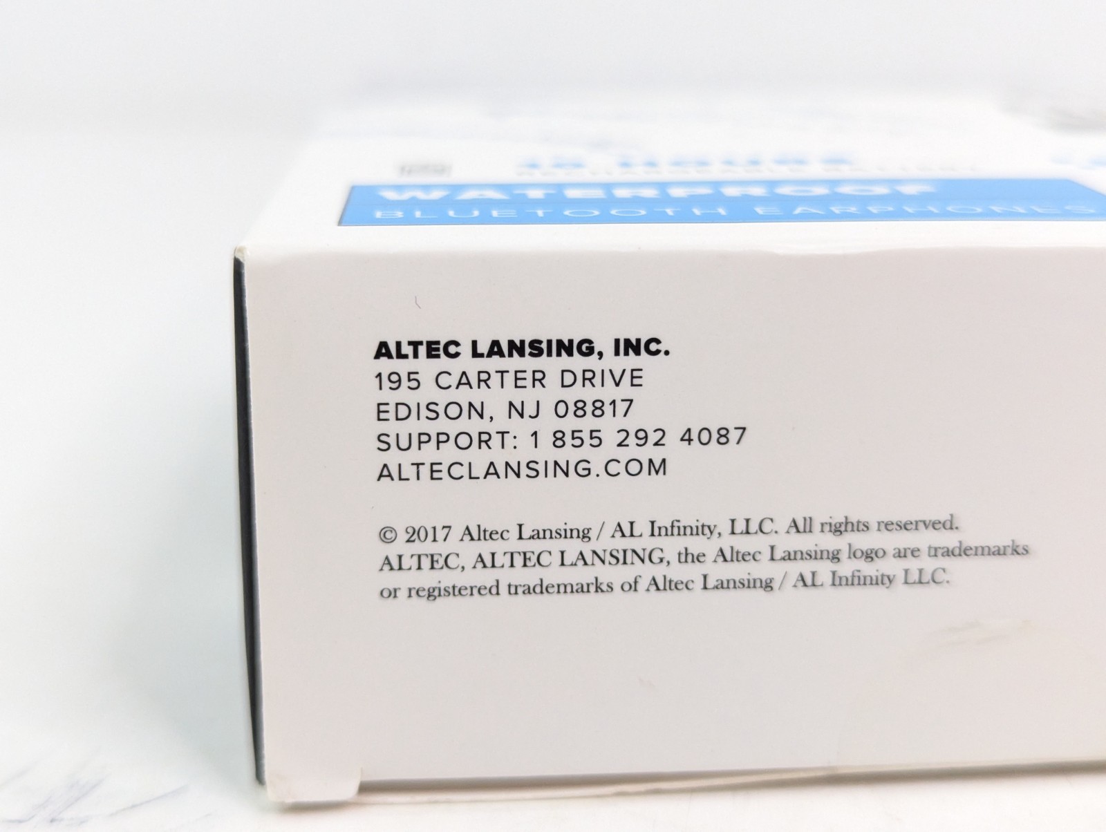 Altec Lansing Bluetooth Waterproof Sweatproof IPX7 10 Hours Playtime New